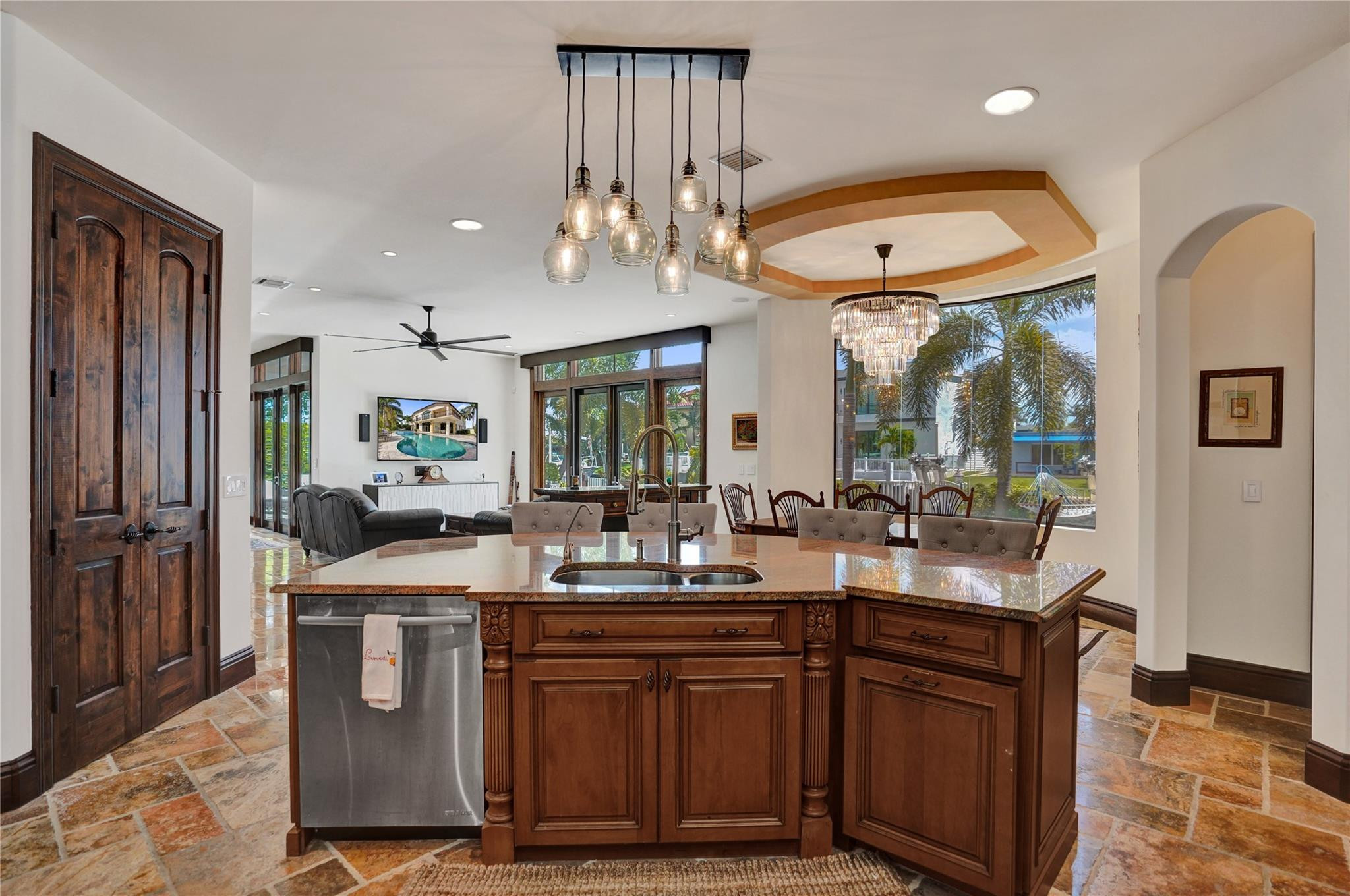 4930 NE 27th, Lighthouse Point FL 33064