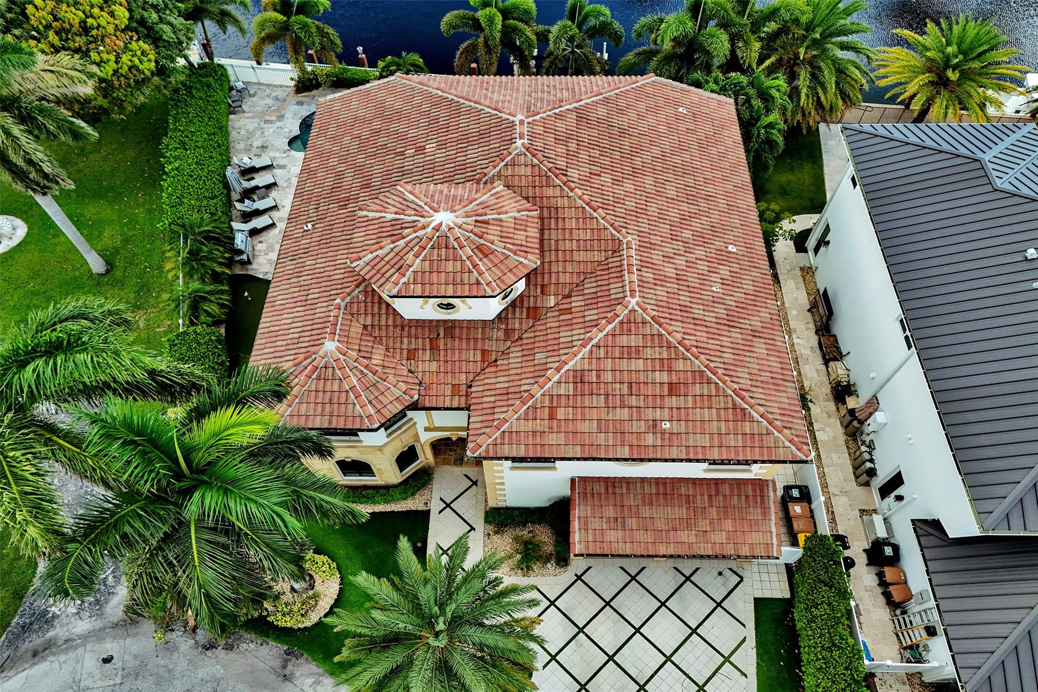 4930 NE 27th, Lighthouse Point FL 33064
