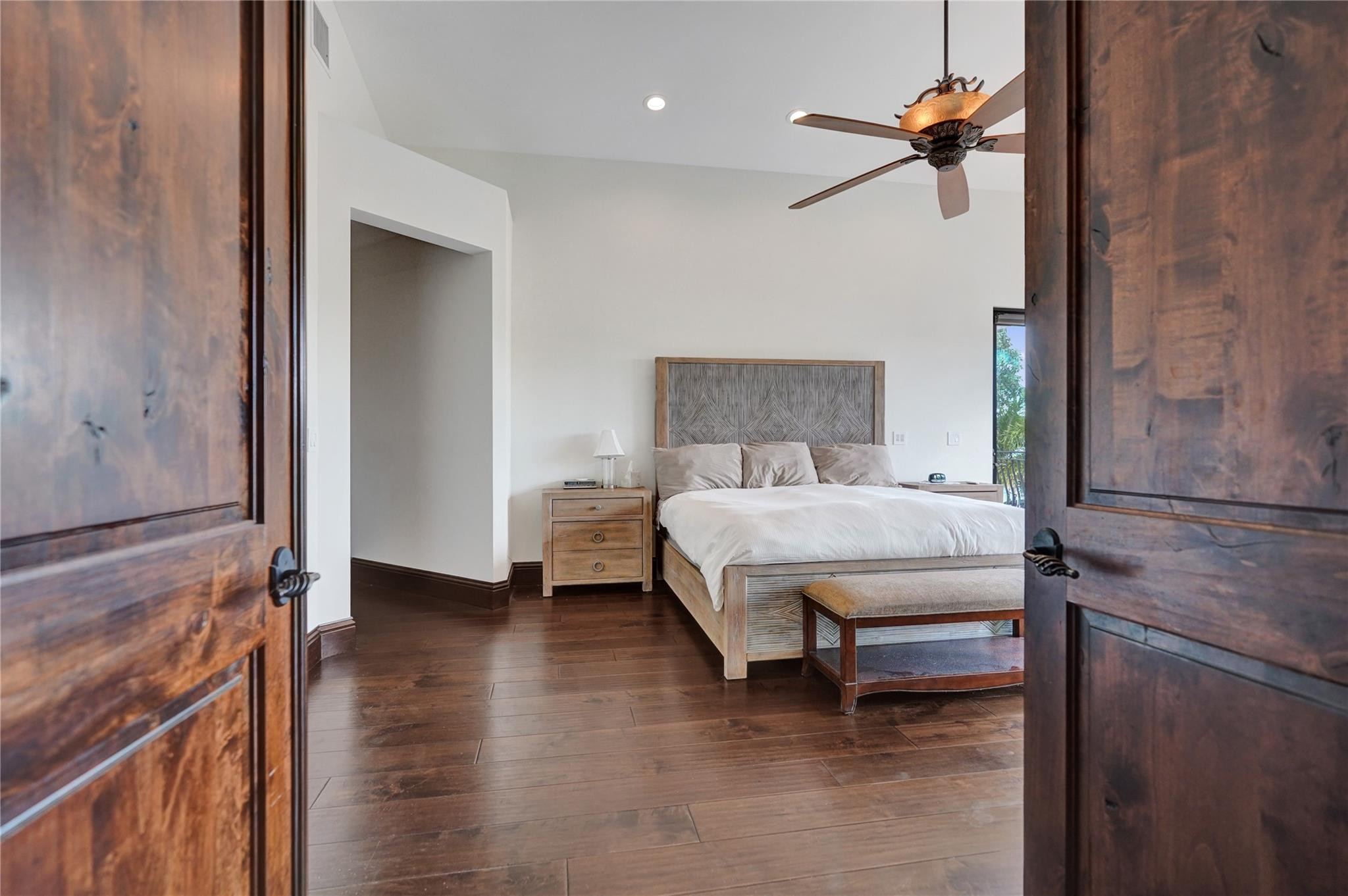 4930 NE 27th, Lighthouse Point FL 33064