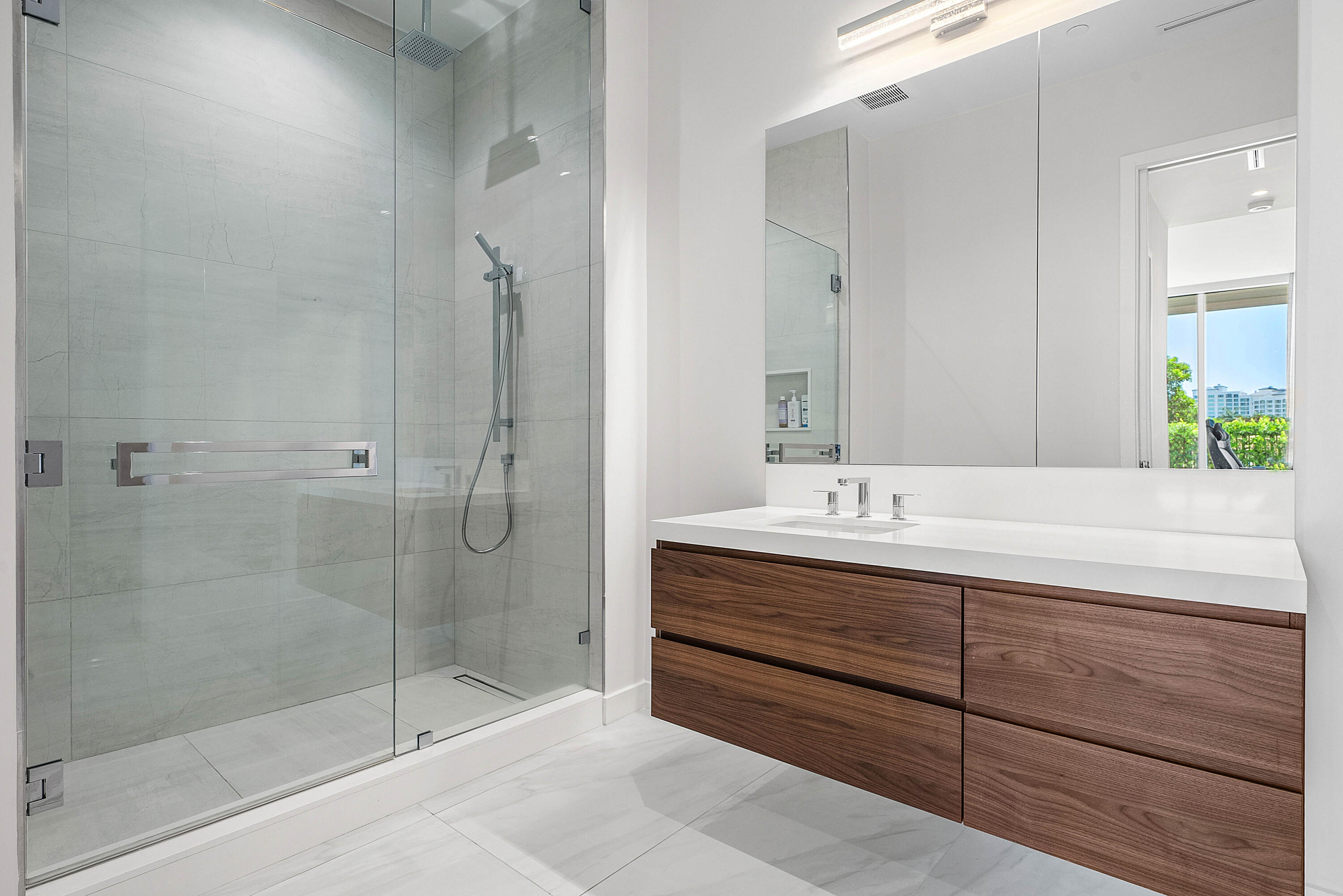 210 SE MIZNER #101, Boca Raton FL 33432