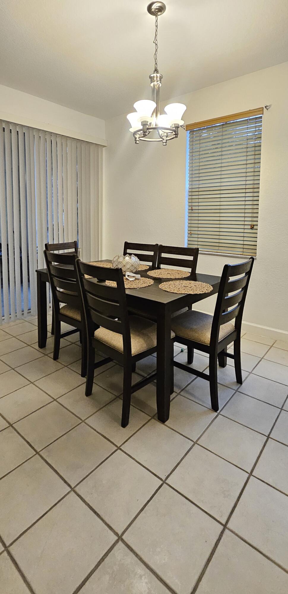 1110 E Shoma #423, Royal Palm Beach FL 33414