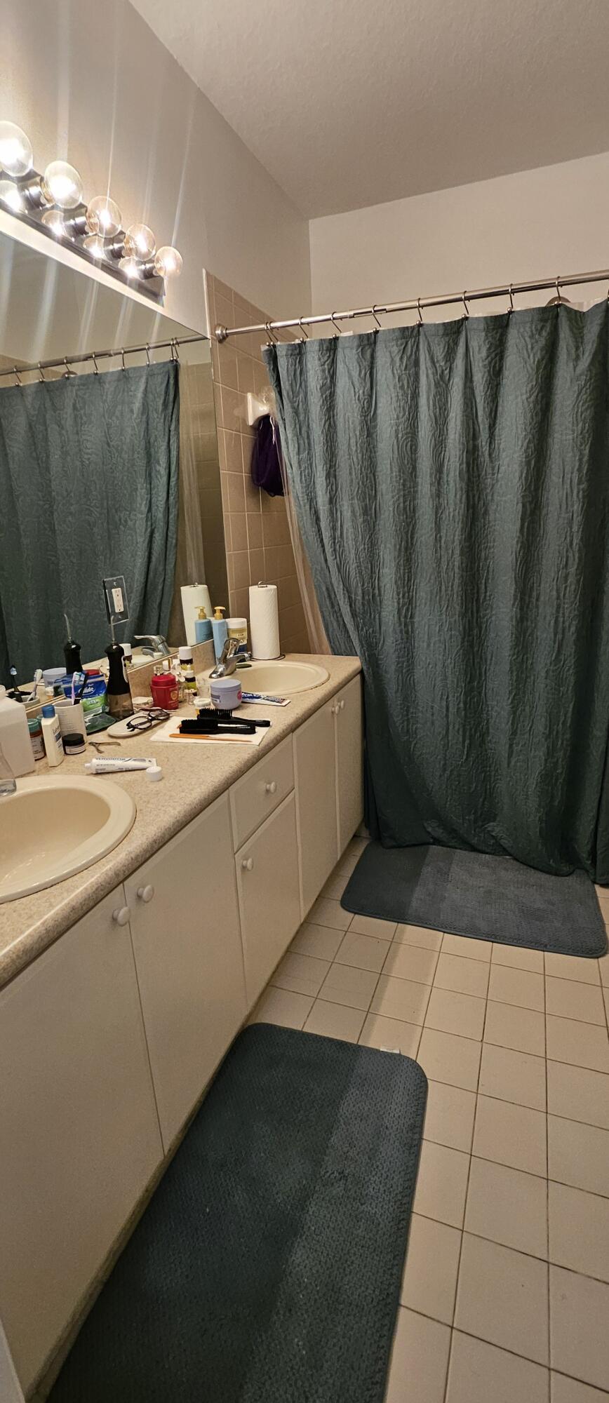 1110 E Shoma #423, Royal Palm Beach FL 33414