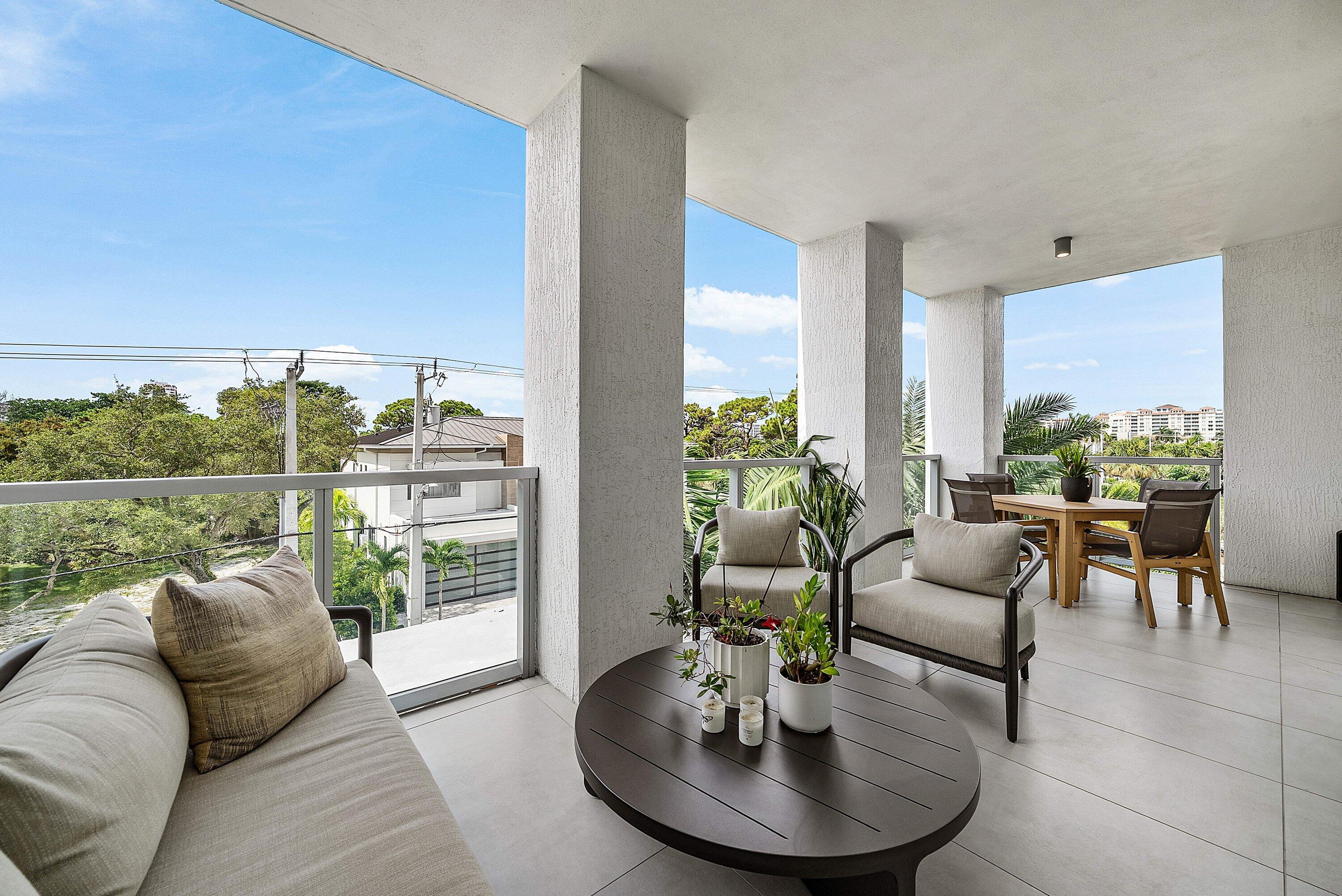 475 E ROYAL PALM #306, Boca Raton FL 33432