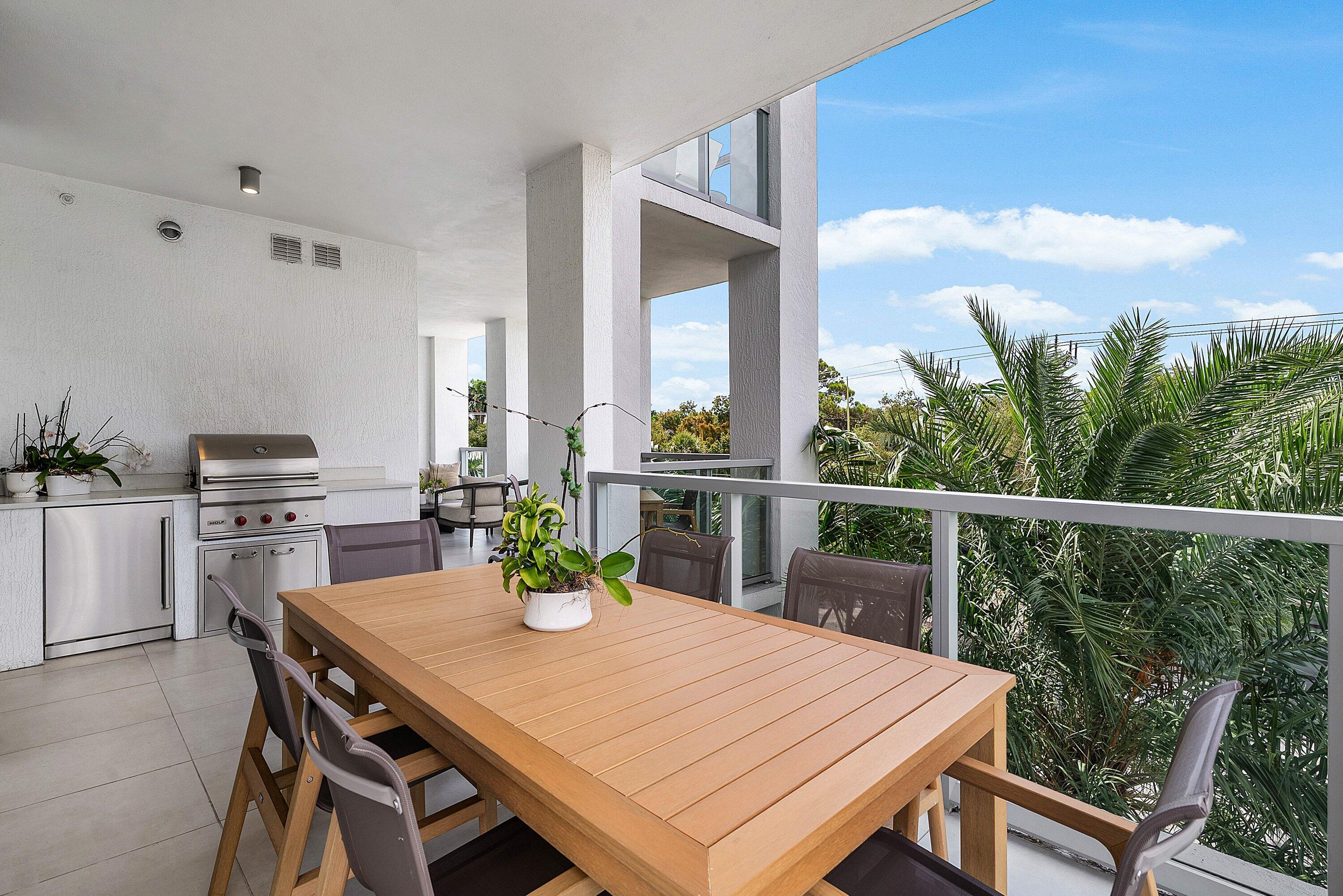 475 E ROYAL PALM #306, Boca Raton FL 33432