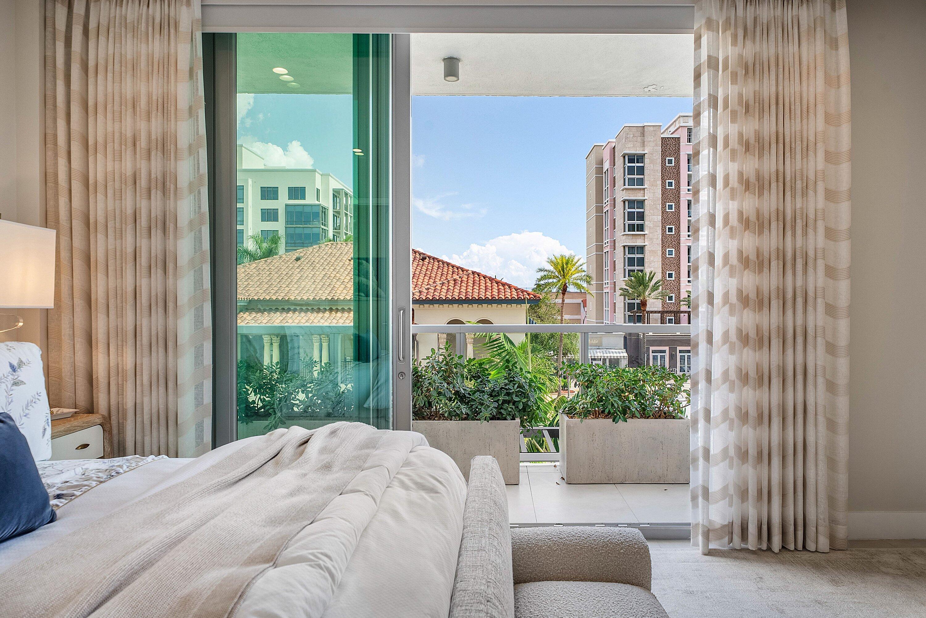 475 E ROYAL PALM #306, Boca Raton FL 33432