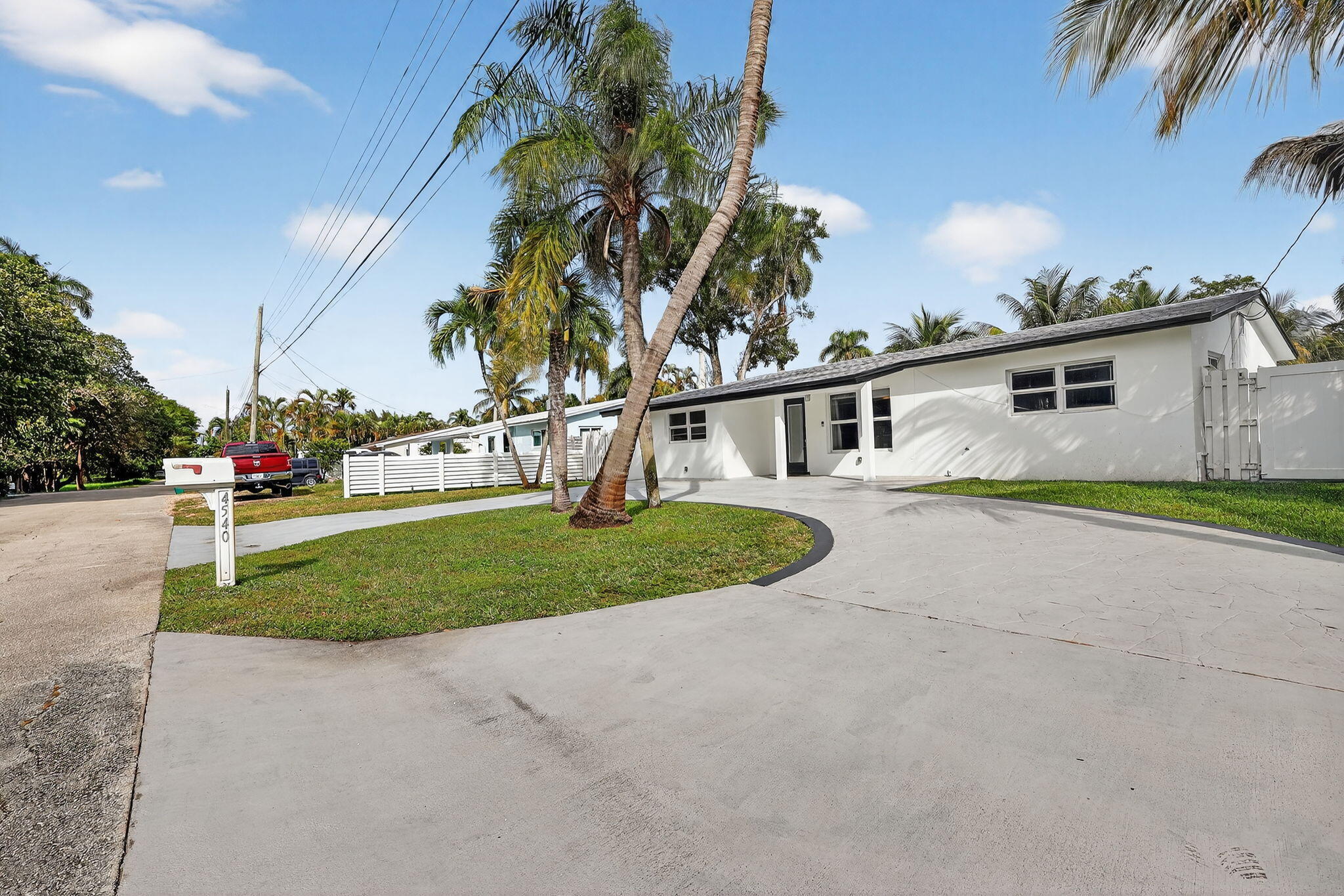 4540 SW 28TH, Dania Beach FL 33312