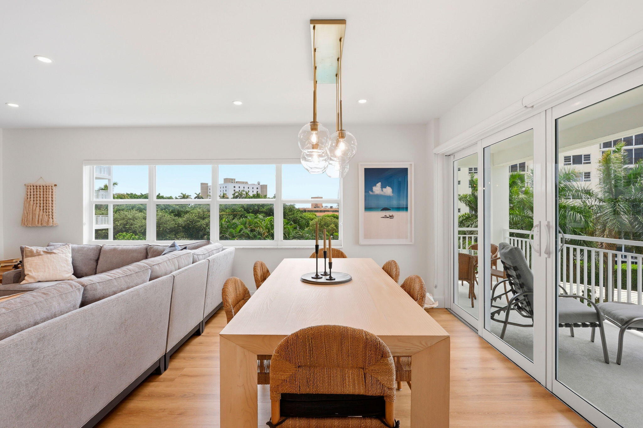 1000 Lowry #4F, Delray Beach FL 33483