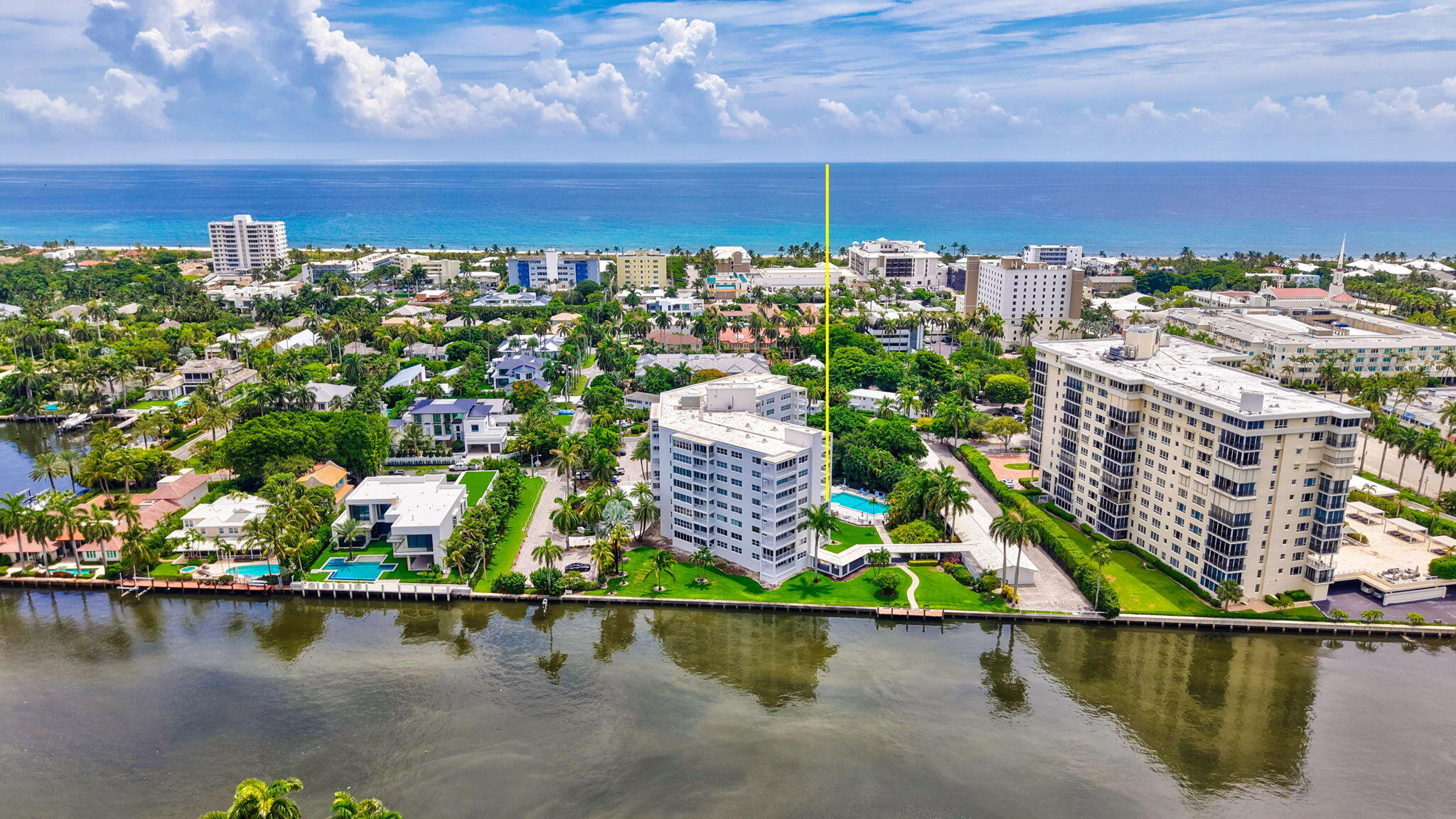 1000 Lowry #4F, Delray Beach FL 33483
