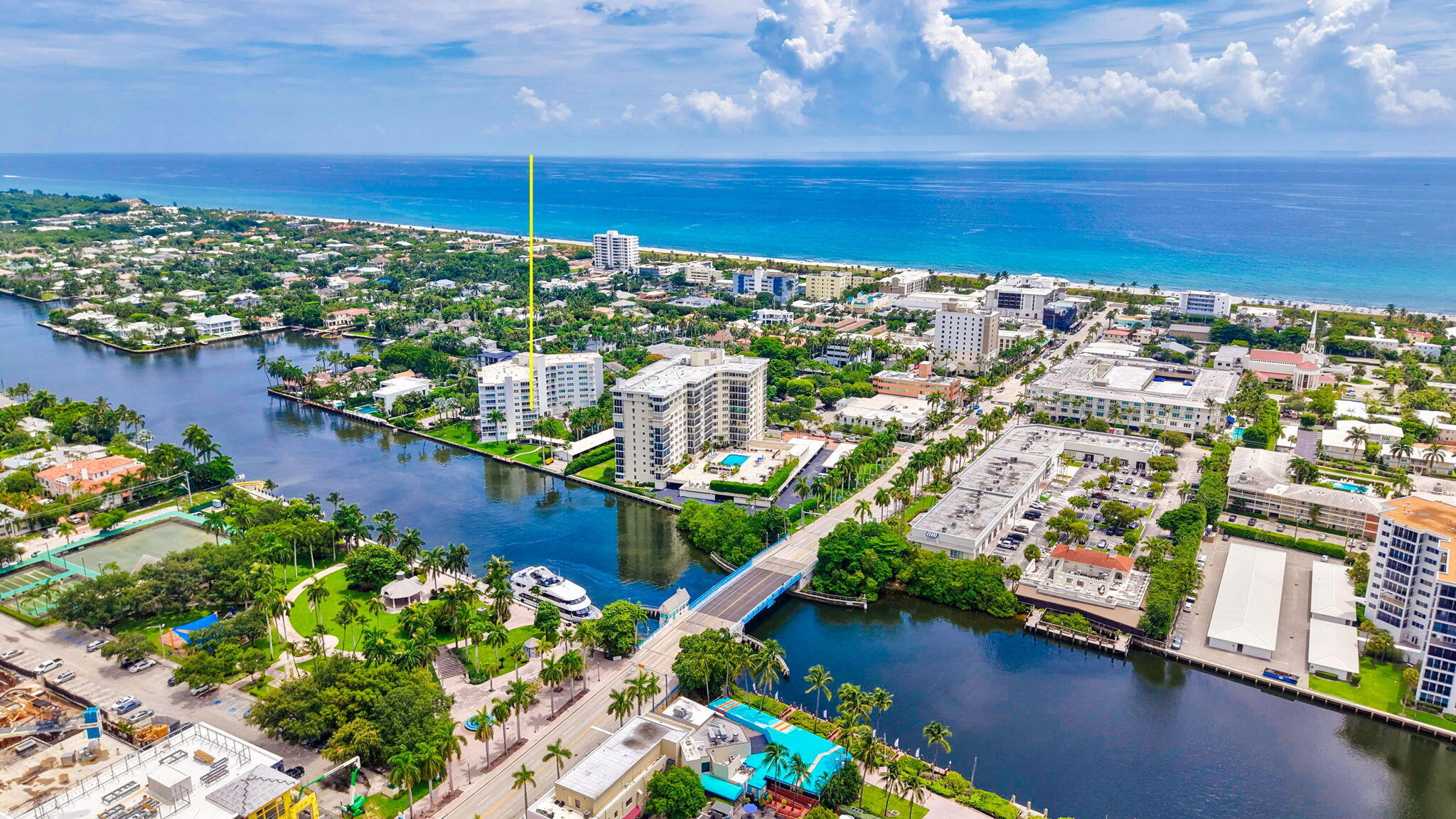 1000 Lowry #4F, Delray Beach FL 33483