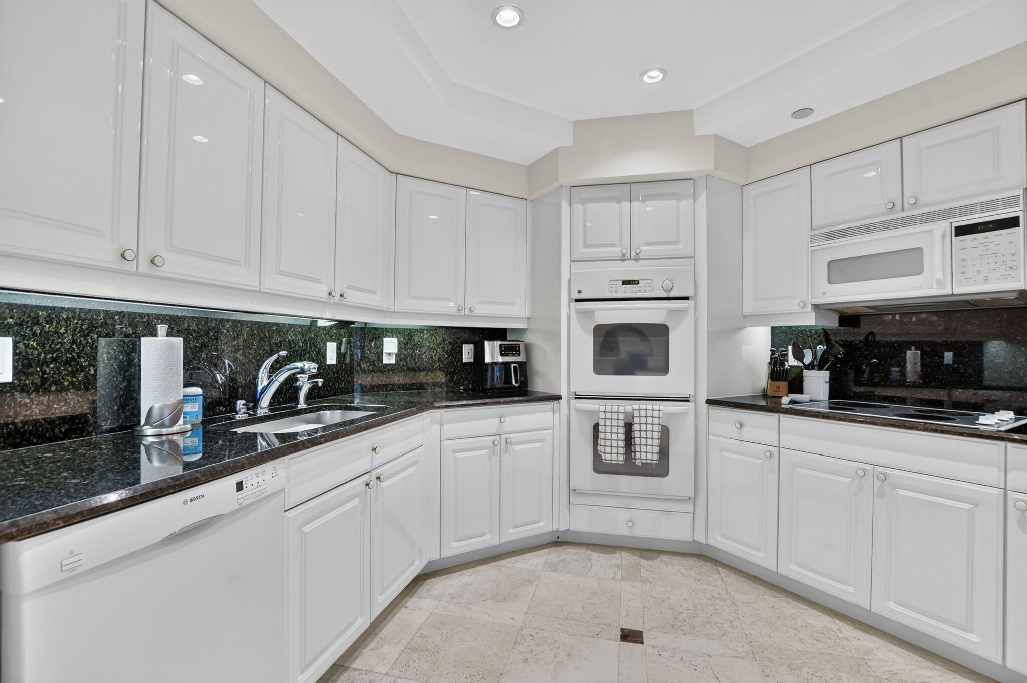 20290 Fairway Oaks #222, Boca Raton FL 33434
