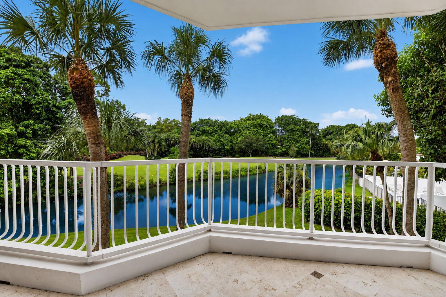 20290 Fairway Oaks #222, Boca Raton FL 33434