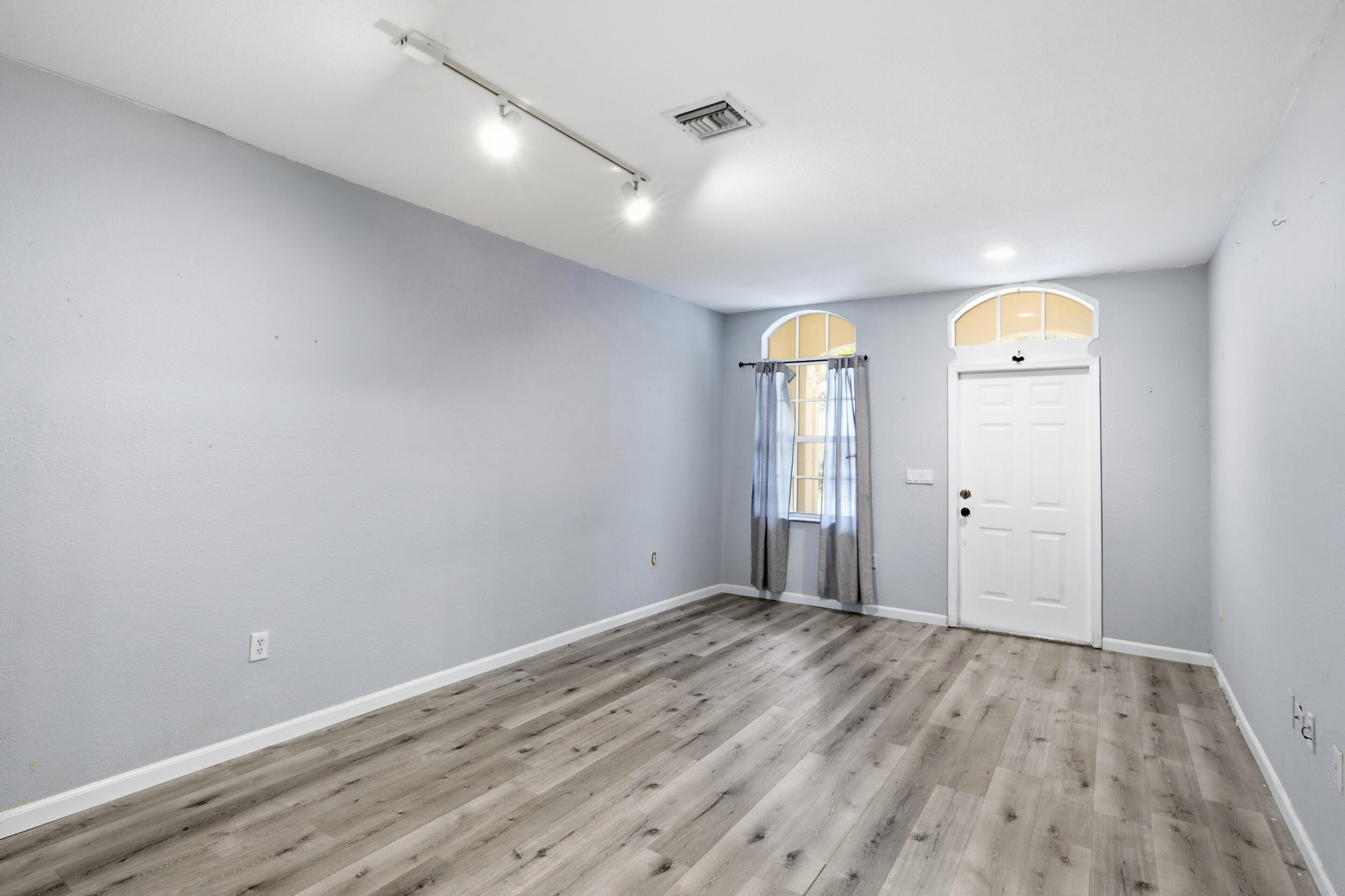 8481 SW 27th #102, Miramar FL 33025
