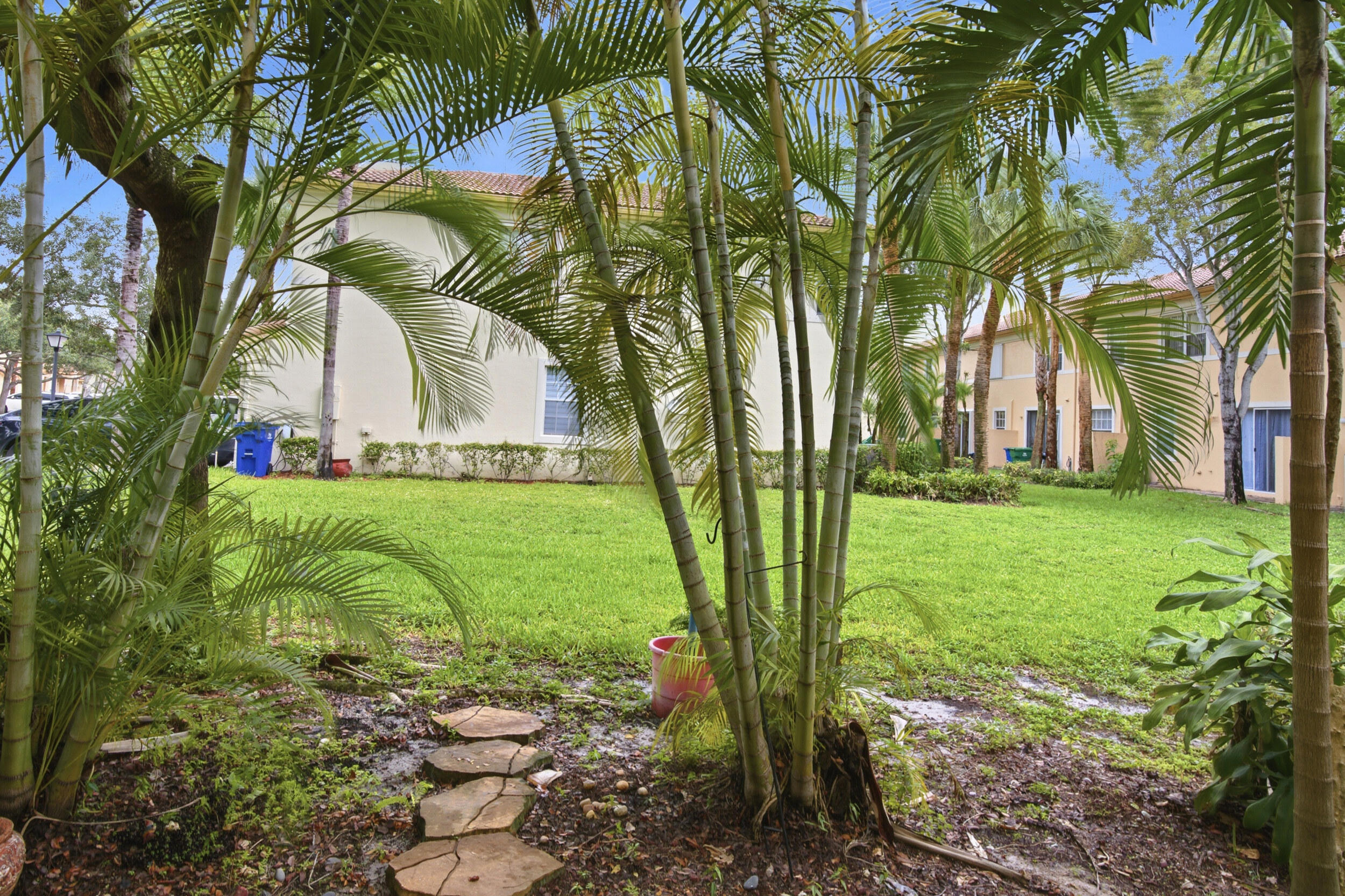 8481 SW 27th #102, Miramar FL 33025
