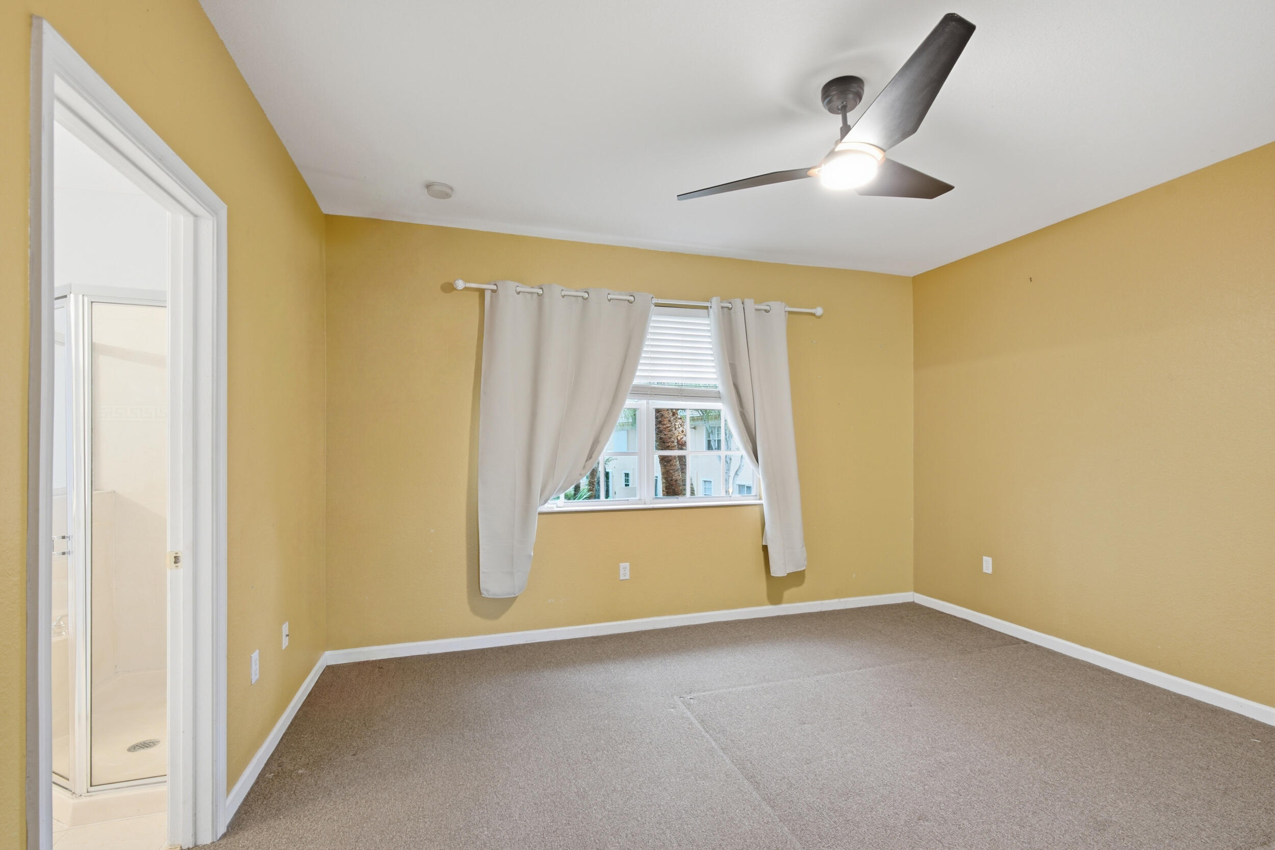8481 SW 27th #102, Miramar FL 33025