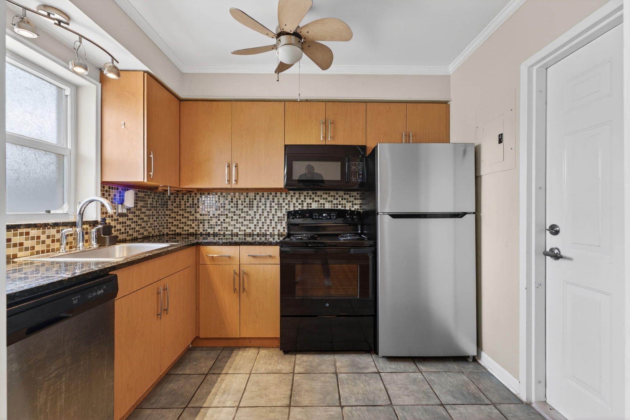 715 NE 91ST #3A, Miami Shores FL 33138