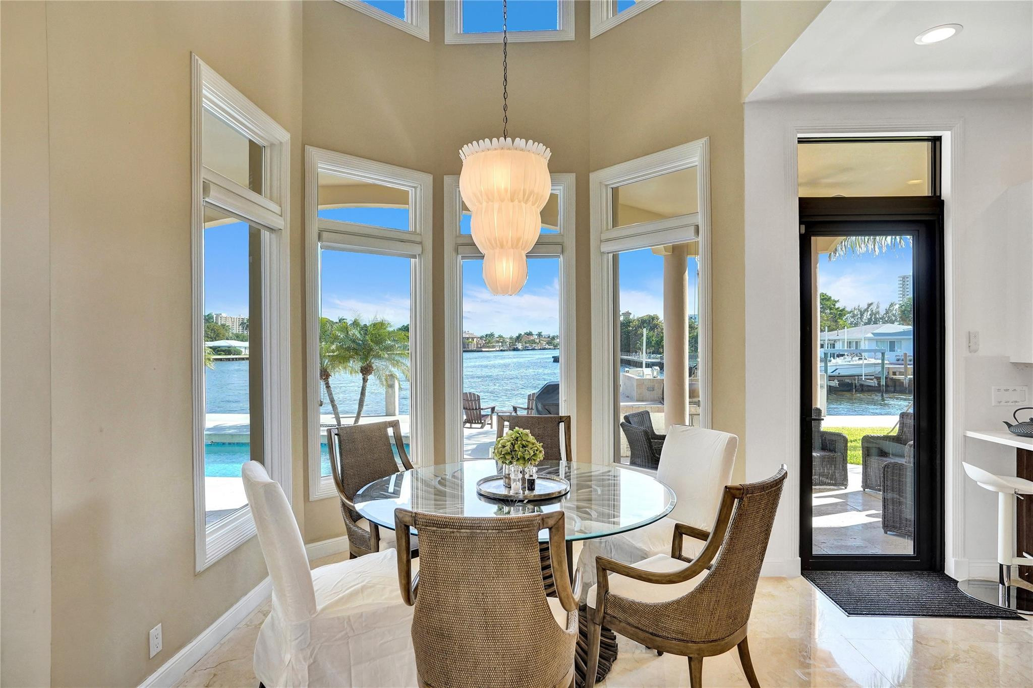 2584 SE 12TH, Pompano Beach FL 33062