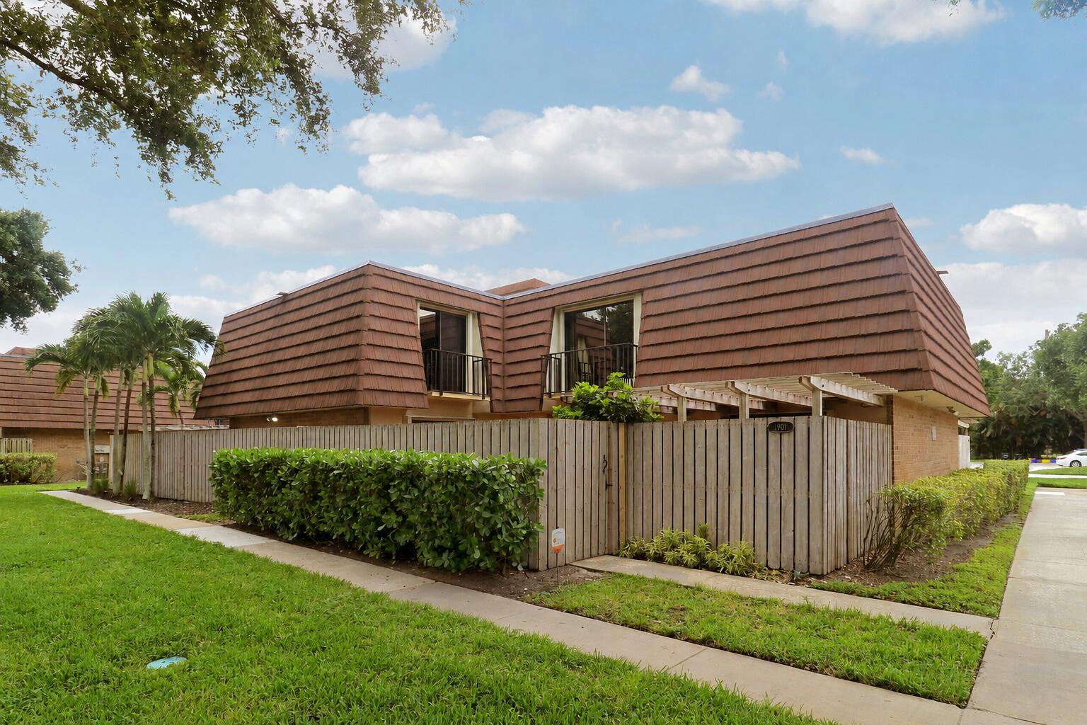 1901 19th, Palm Beach Gardens FL 33418