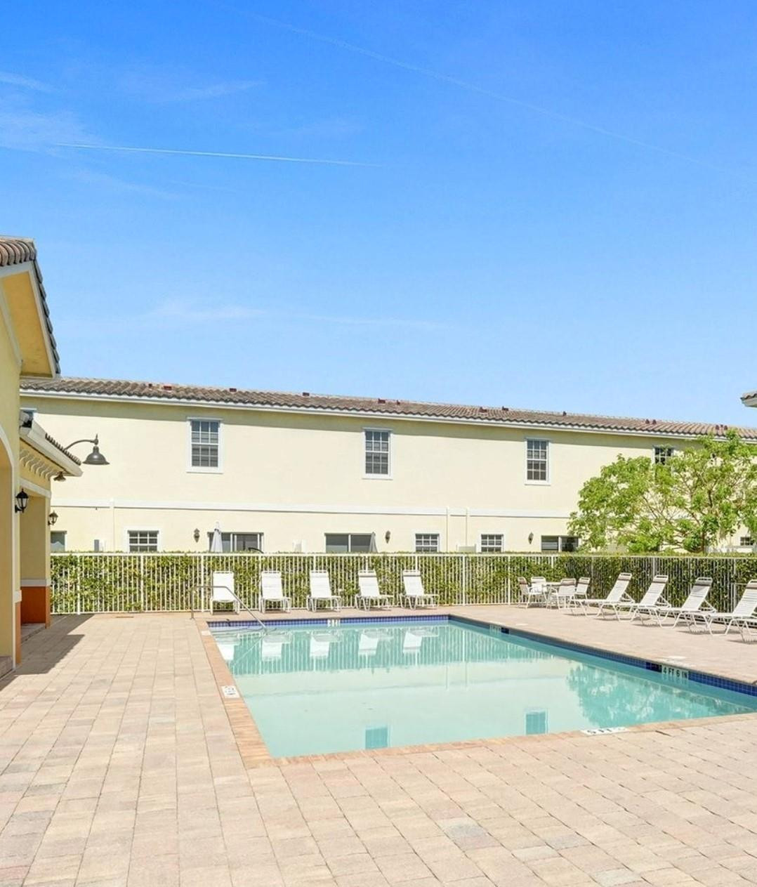 1129 NW 41ST, Lauderhill FL 33313
