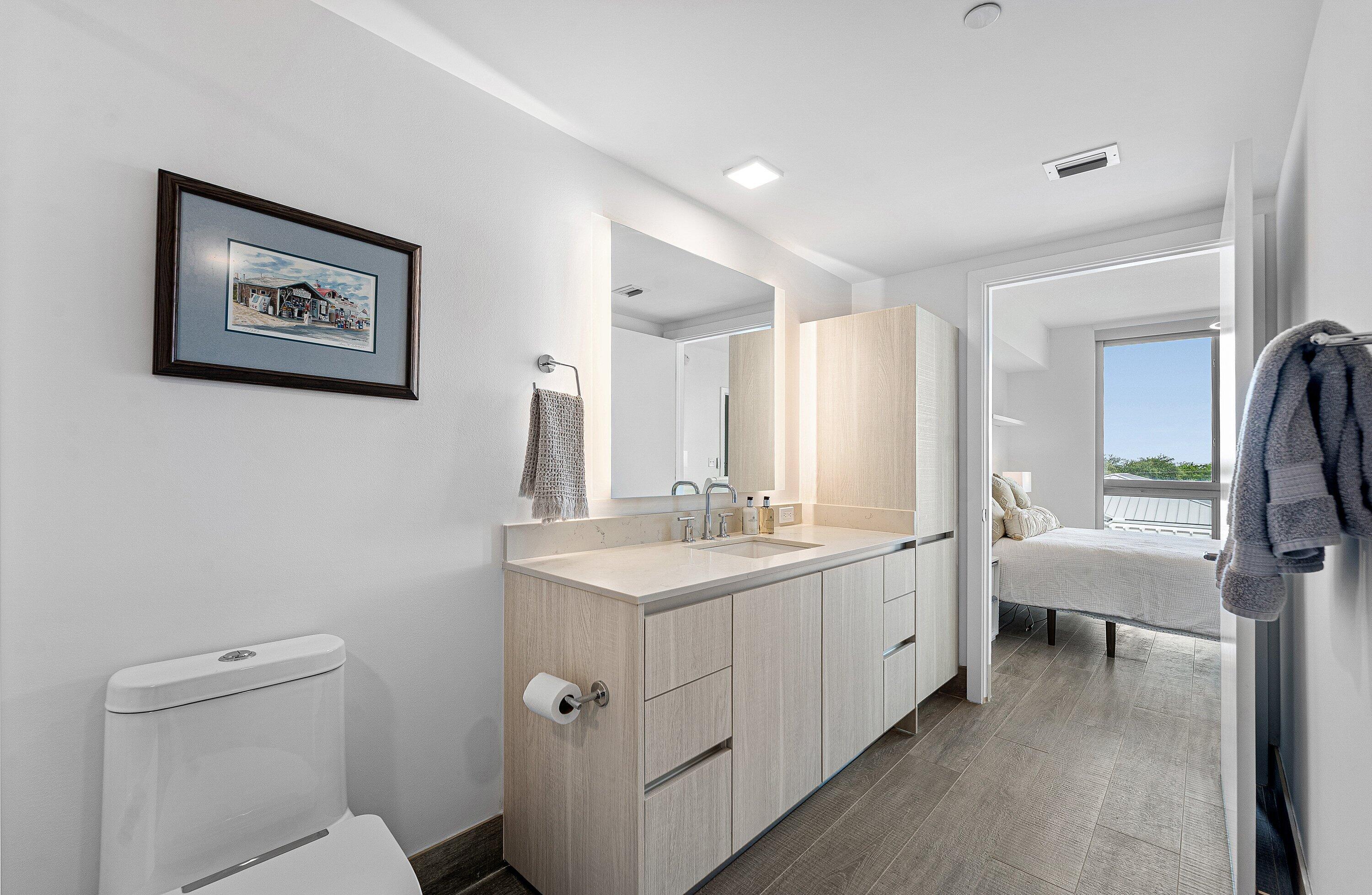 111 SE 1ST #406, Delray Beach FL 33444
