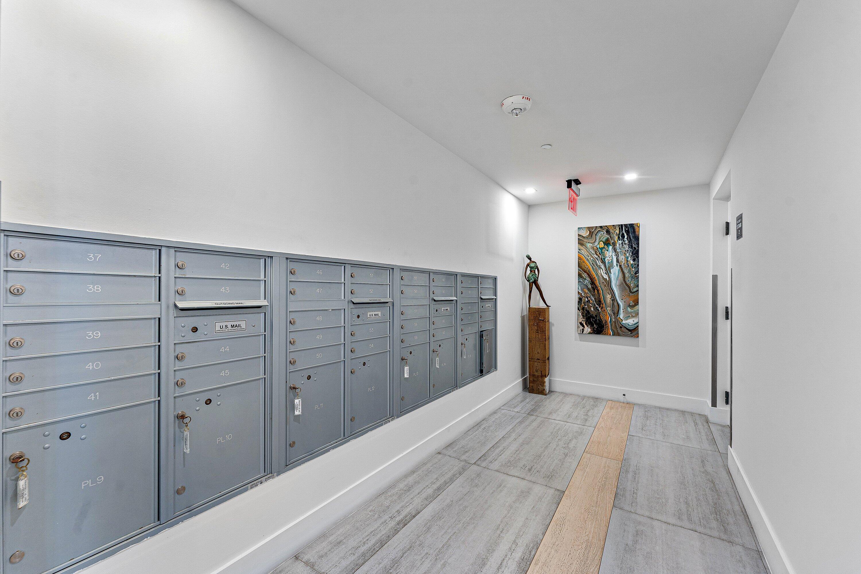 111 SE 1ST #406, Delray Beach FL 33444