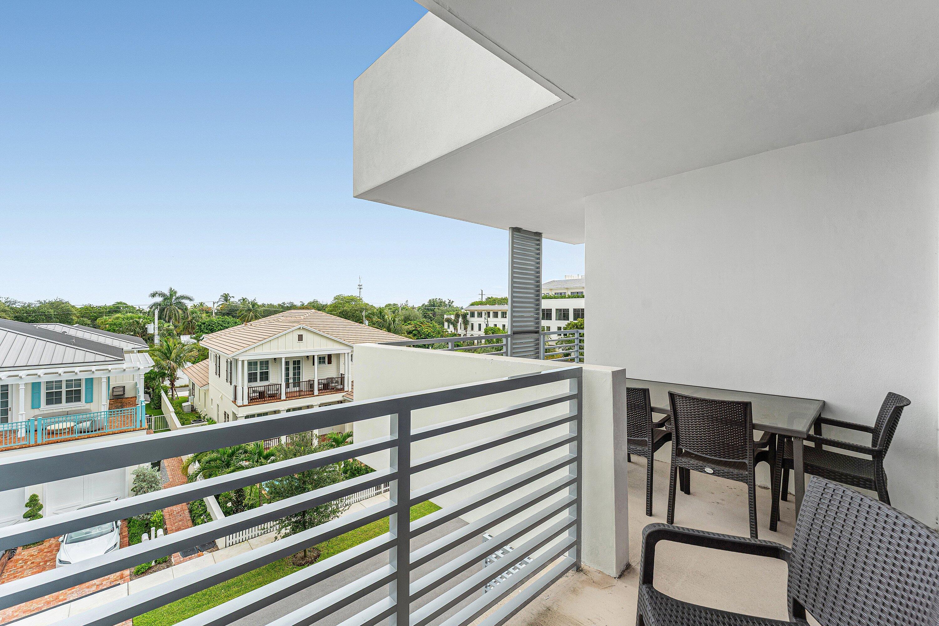 111 SE 1ST #406, Delray Beach FL 33444