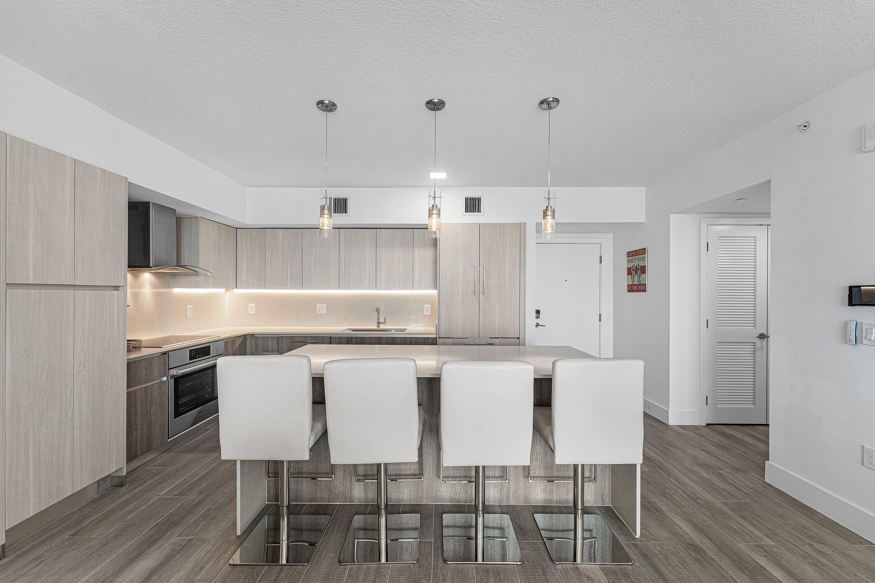 111 SE 1ST #406, Delray Beach FL 33444