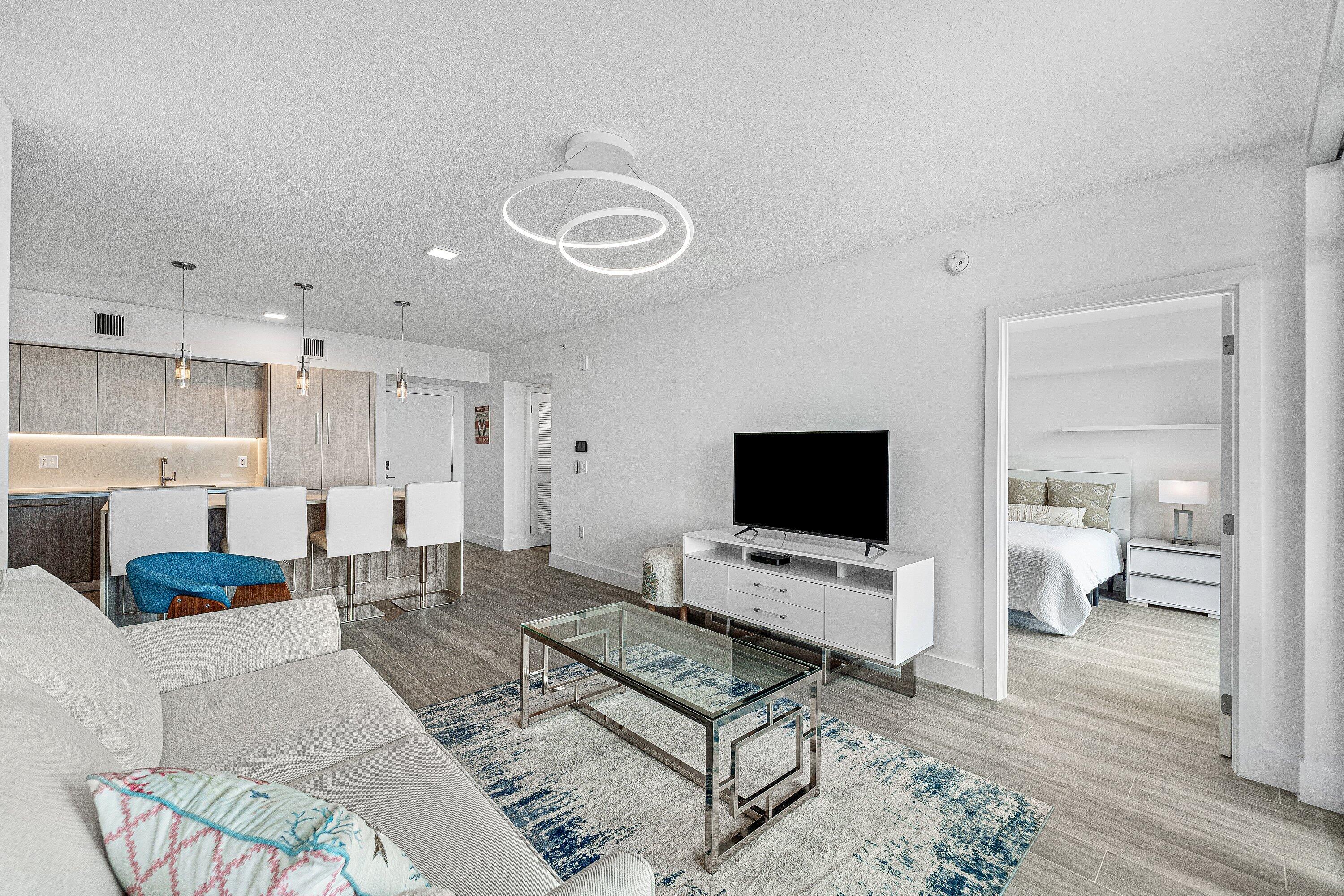 111 SE 1ST #406, Delray Beach FL 33444
