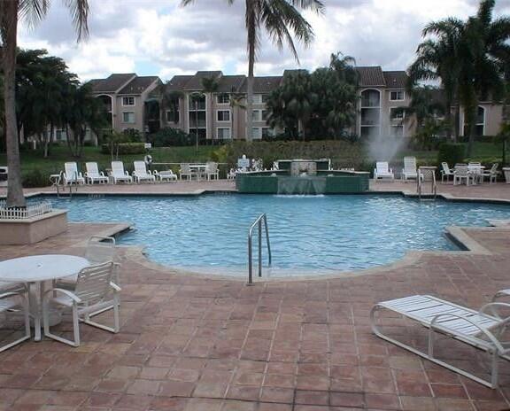 12112 St. Andrews #210, Miramar FL 33025