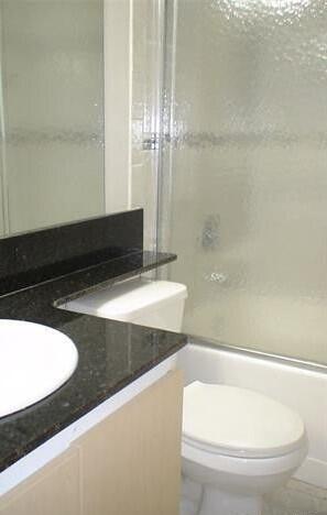 12112 St. Andrews #210, Miramar FL 33025