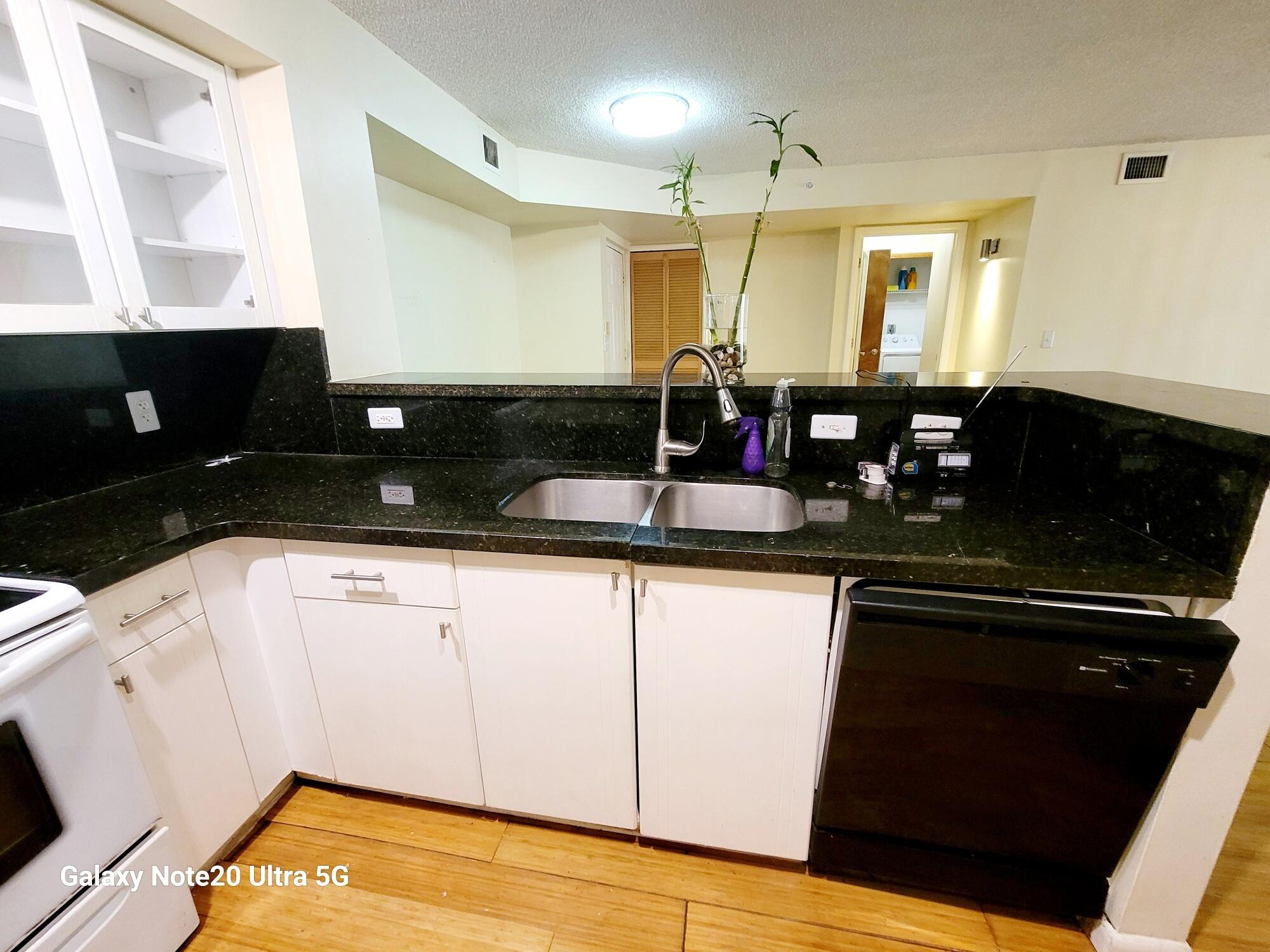 12112 St. Andrews #210, Miramar FL 33025