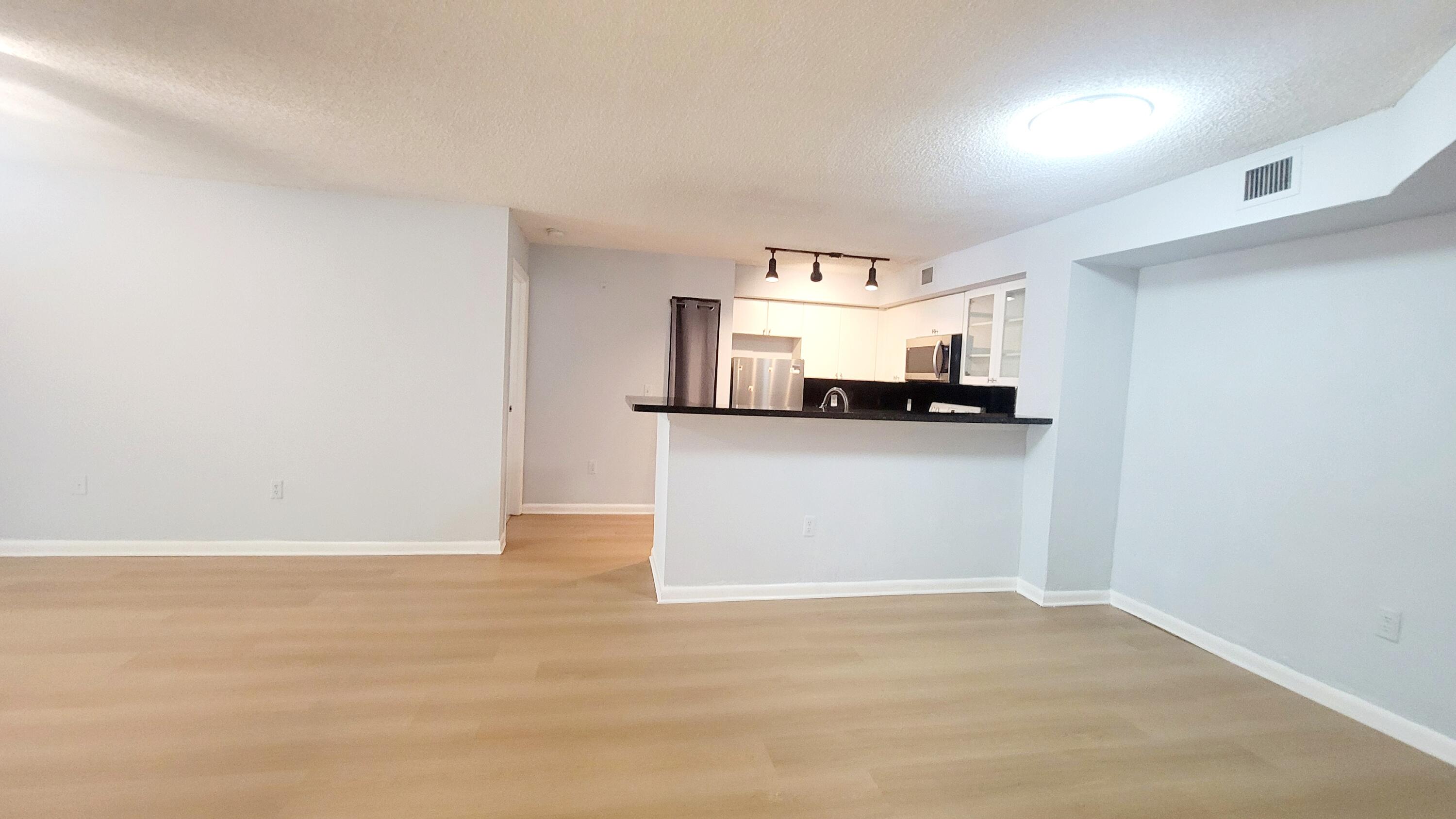 12112 St. Andrews #210, Miramar FL 33025