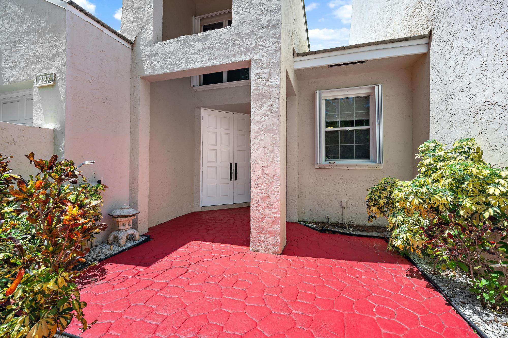 227 N Lakeshore, Hypoluxo FL 33462