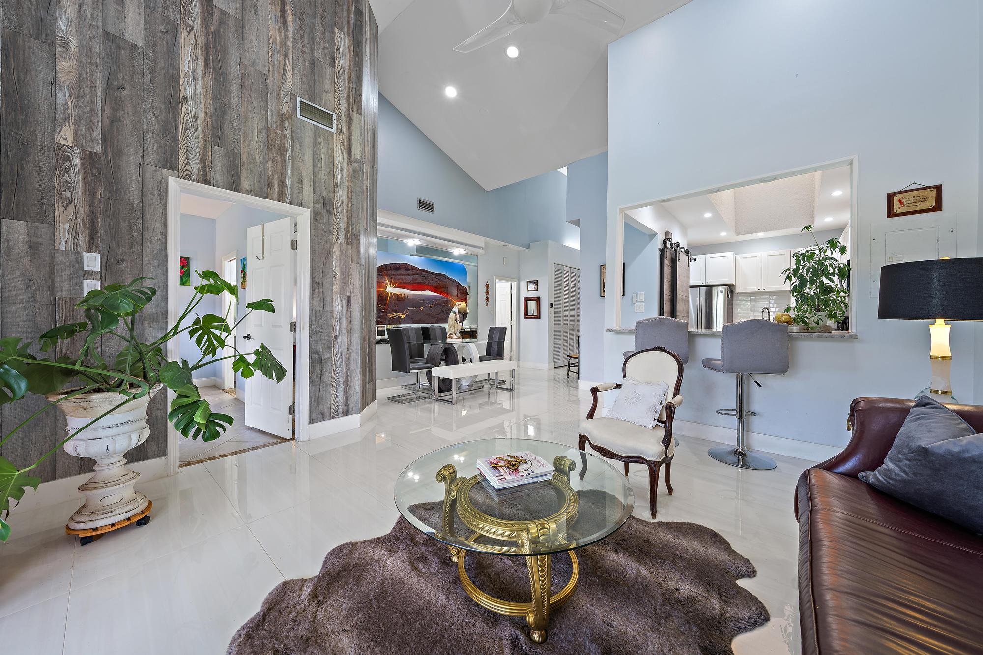 227 N Lakeshore, Hypoluxo FL 33462