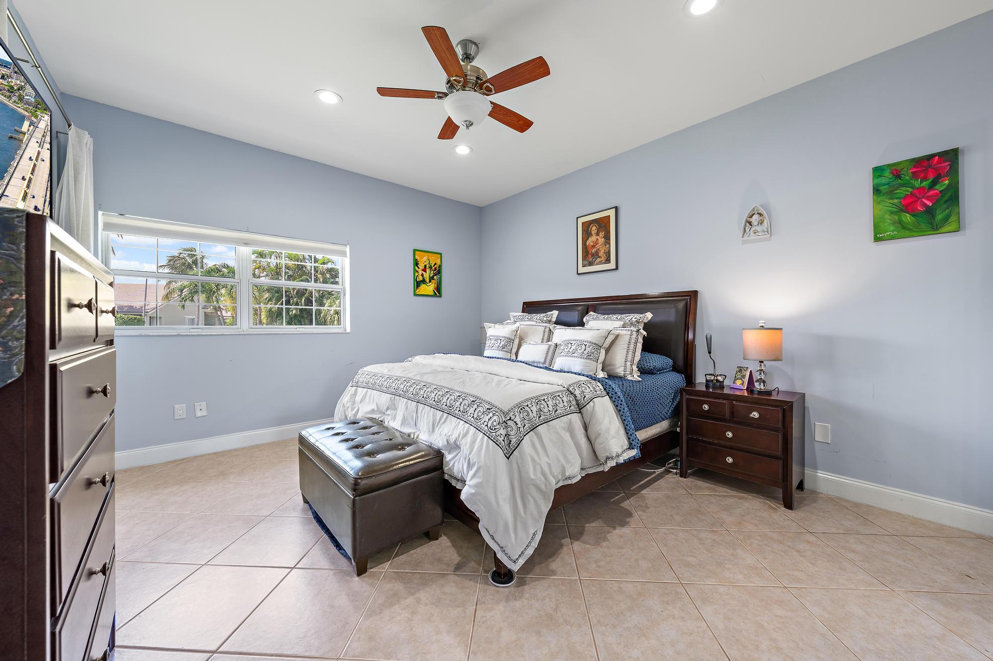227 N Lakeshore, Hypoluxo FL 33462