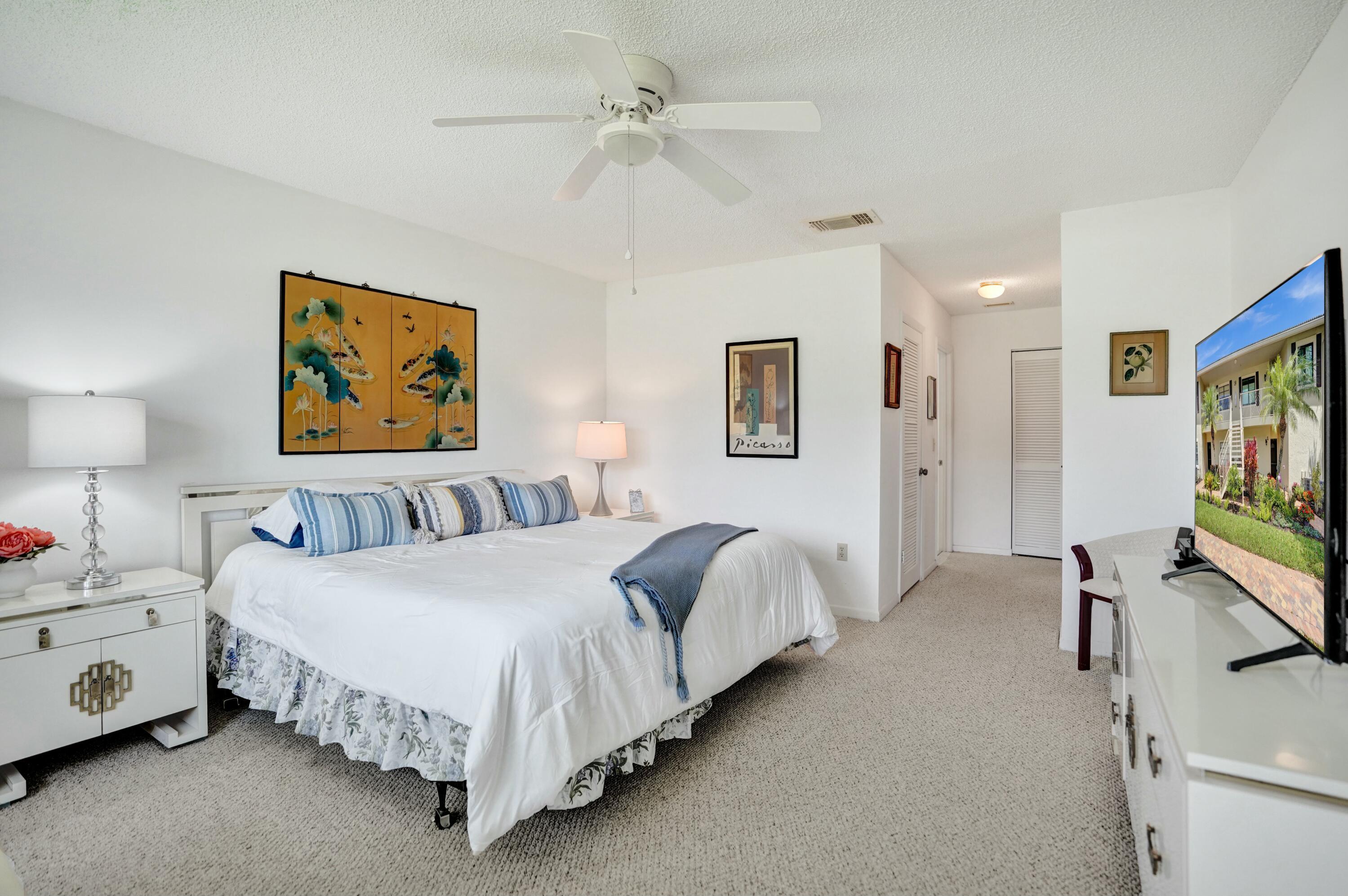 19 STRATFORD #Unit F, Boynton Beach FL 33436
