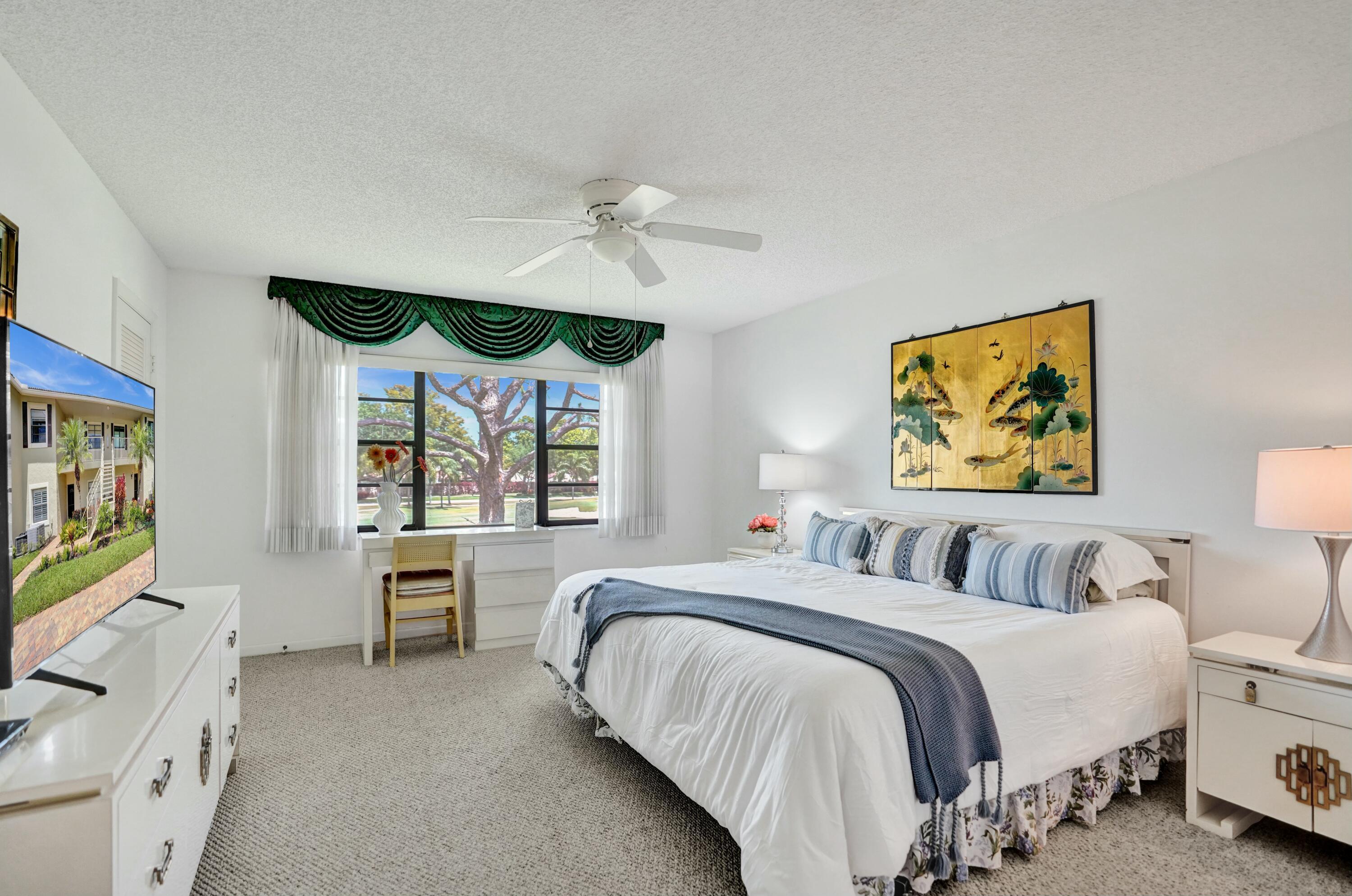 19 STRATFORD #Unit F, Boynton Beach FL 33436