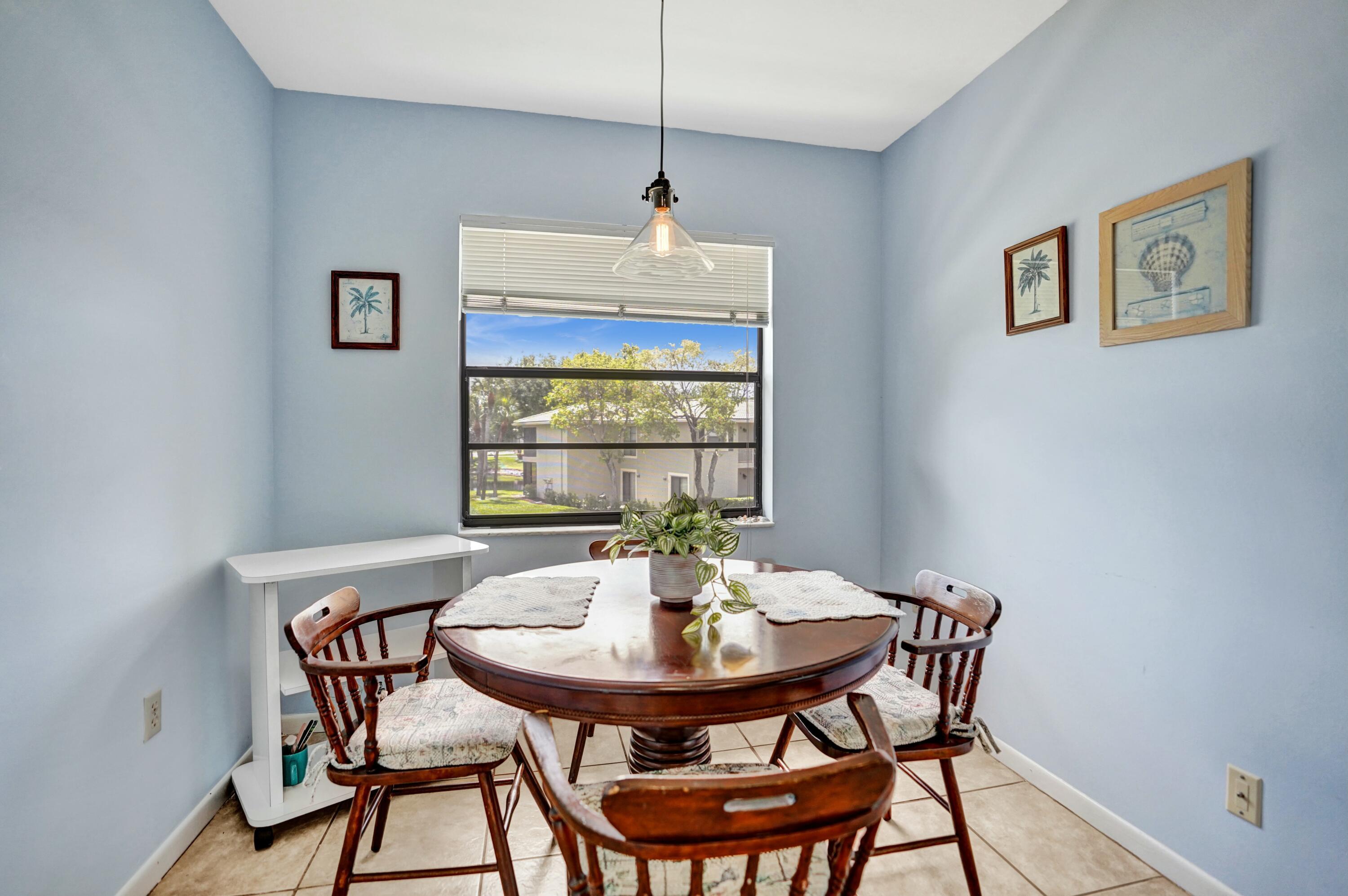 19 STRATFORD #Unit F, Boynton Beach FL 33436