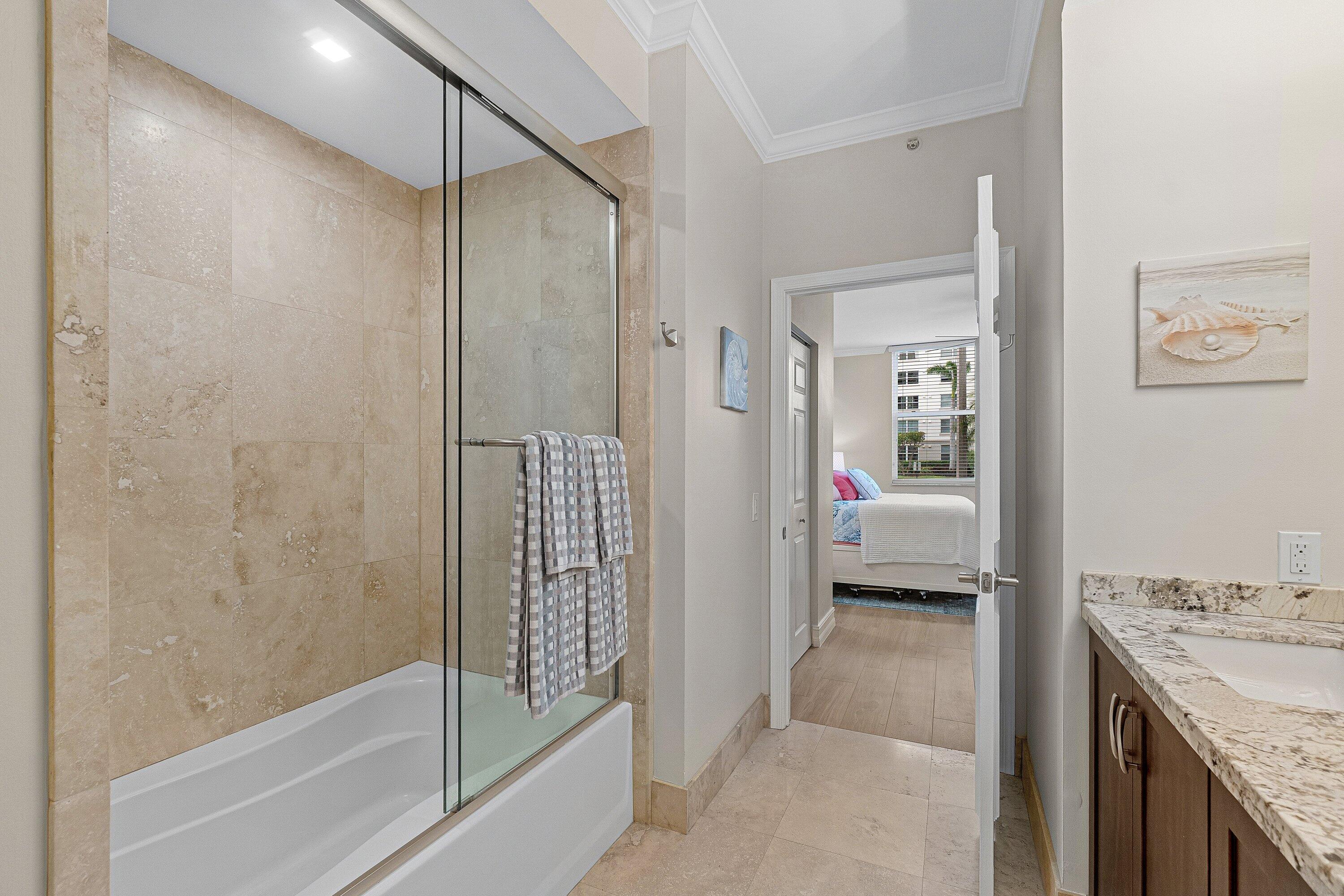 3606 S OCEAN #105, Highland Beach FL 33487