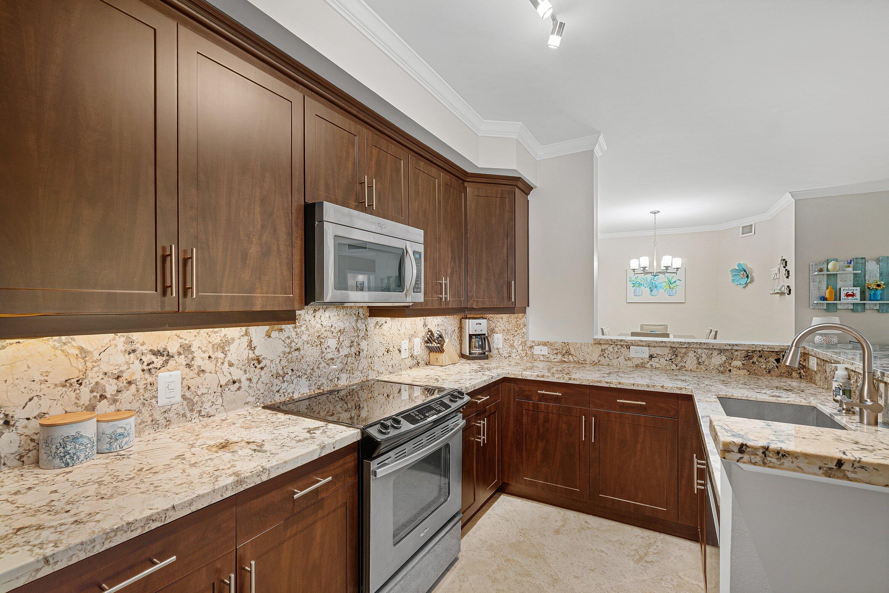 3606 S OCEAN #105, Highland Beach FL 33487
