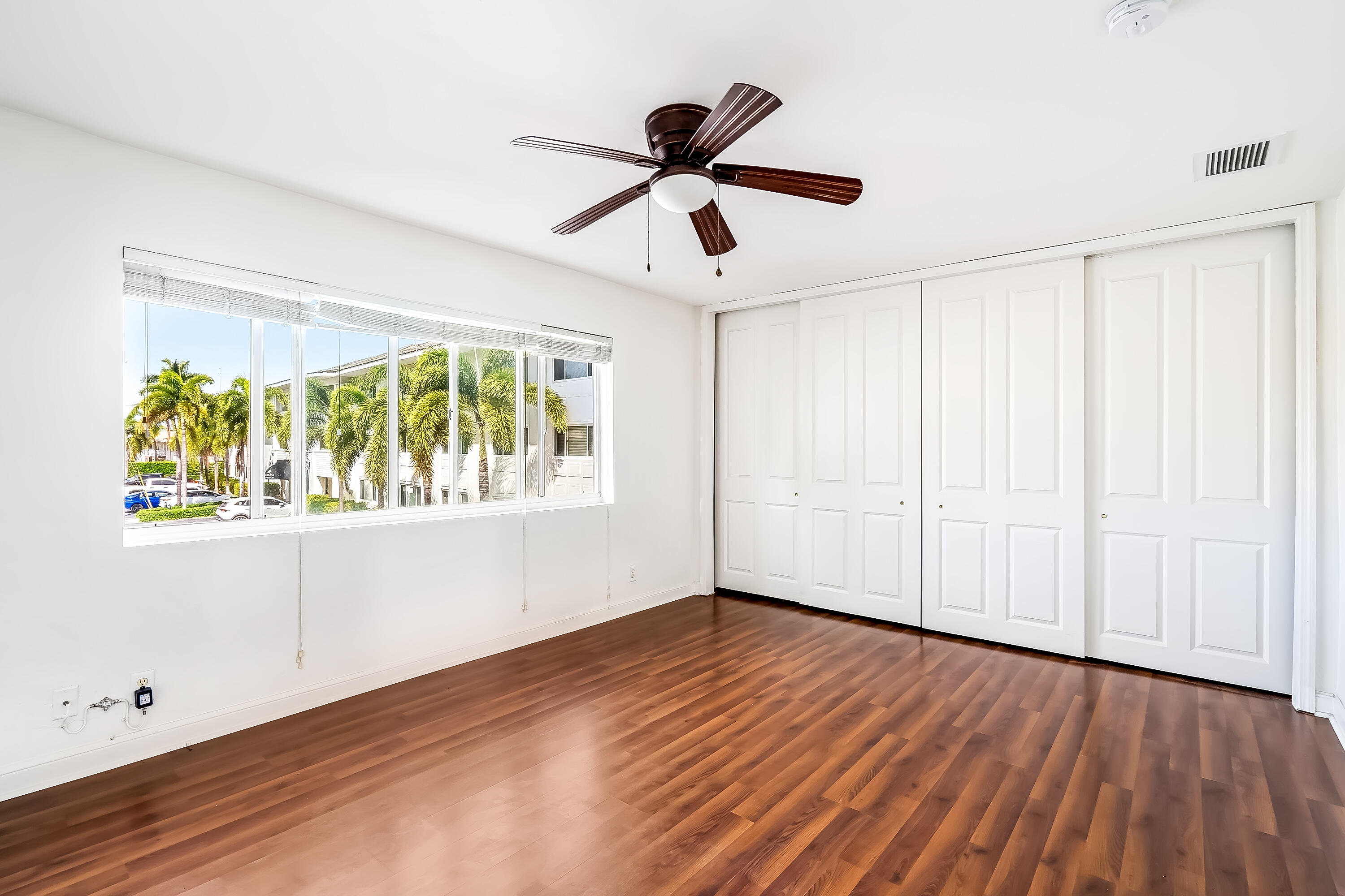 2895 NE 32ND #207, Fort Lauderdale FL 33306