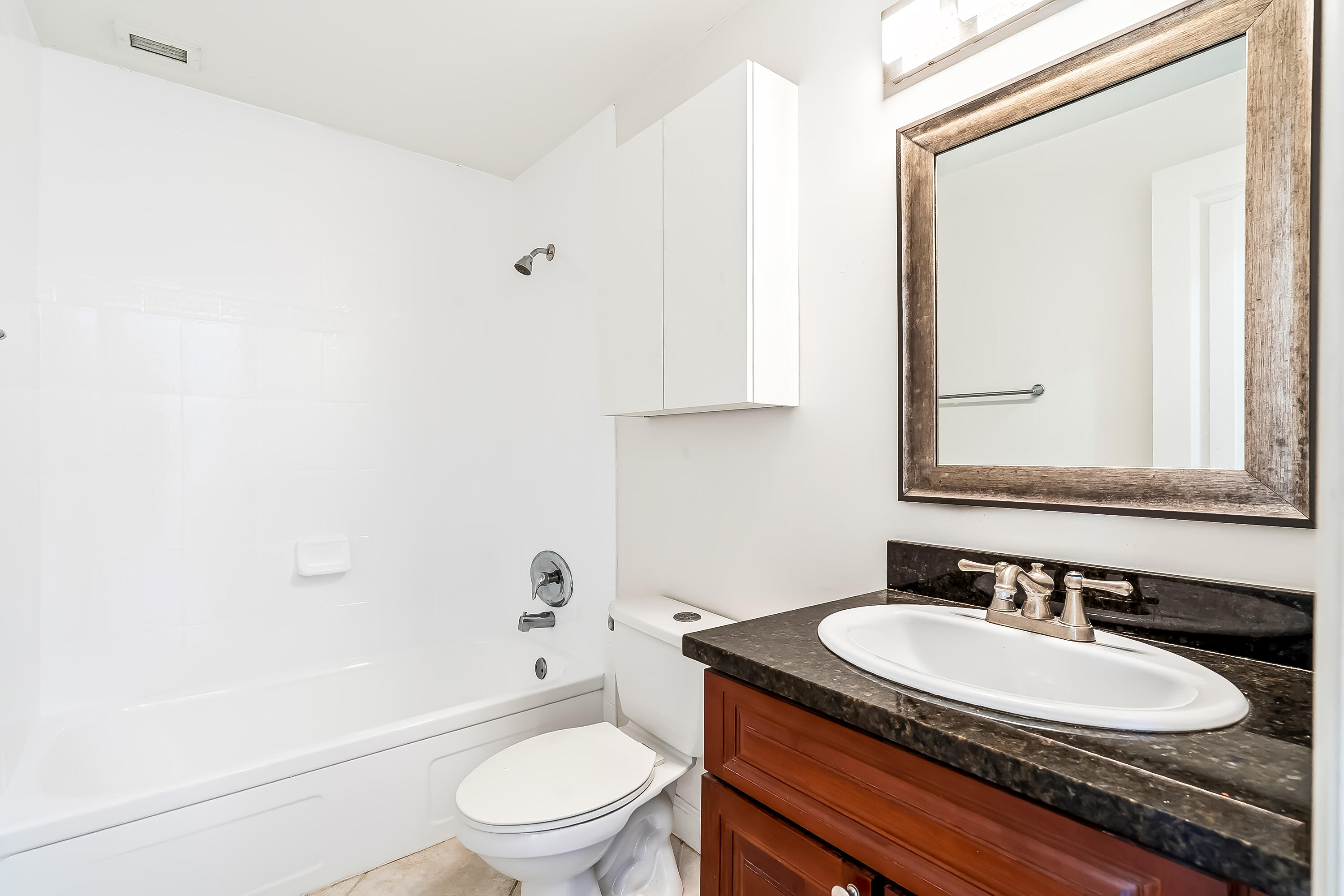 2895 NE 32ND #207, Fort Lauderdale FL 33306