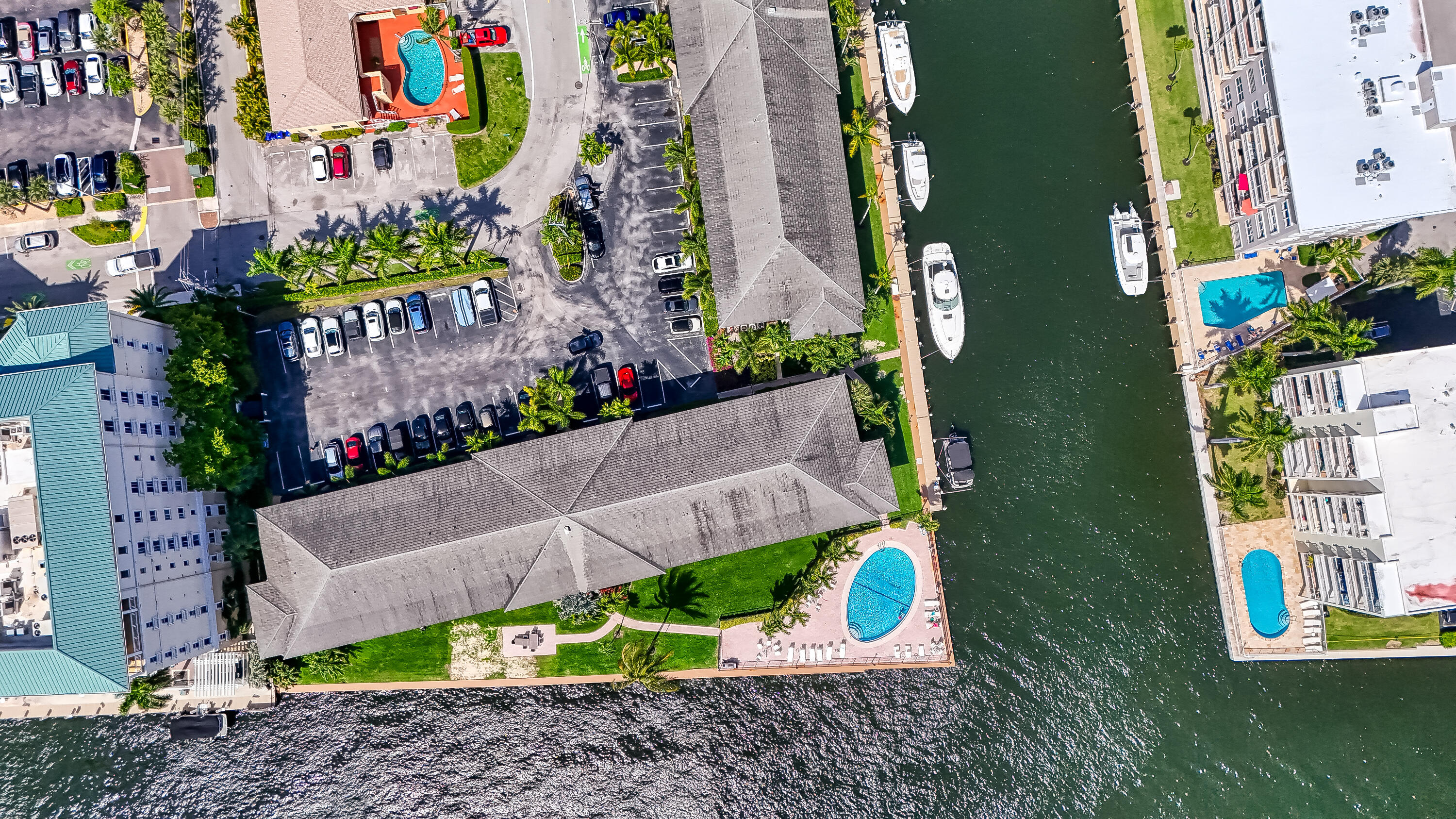 2895 NE 32ND #207, Fort Lauderdale FL 33306