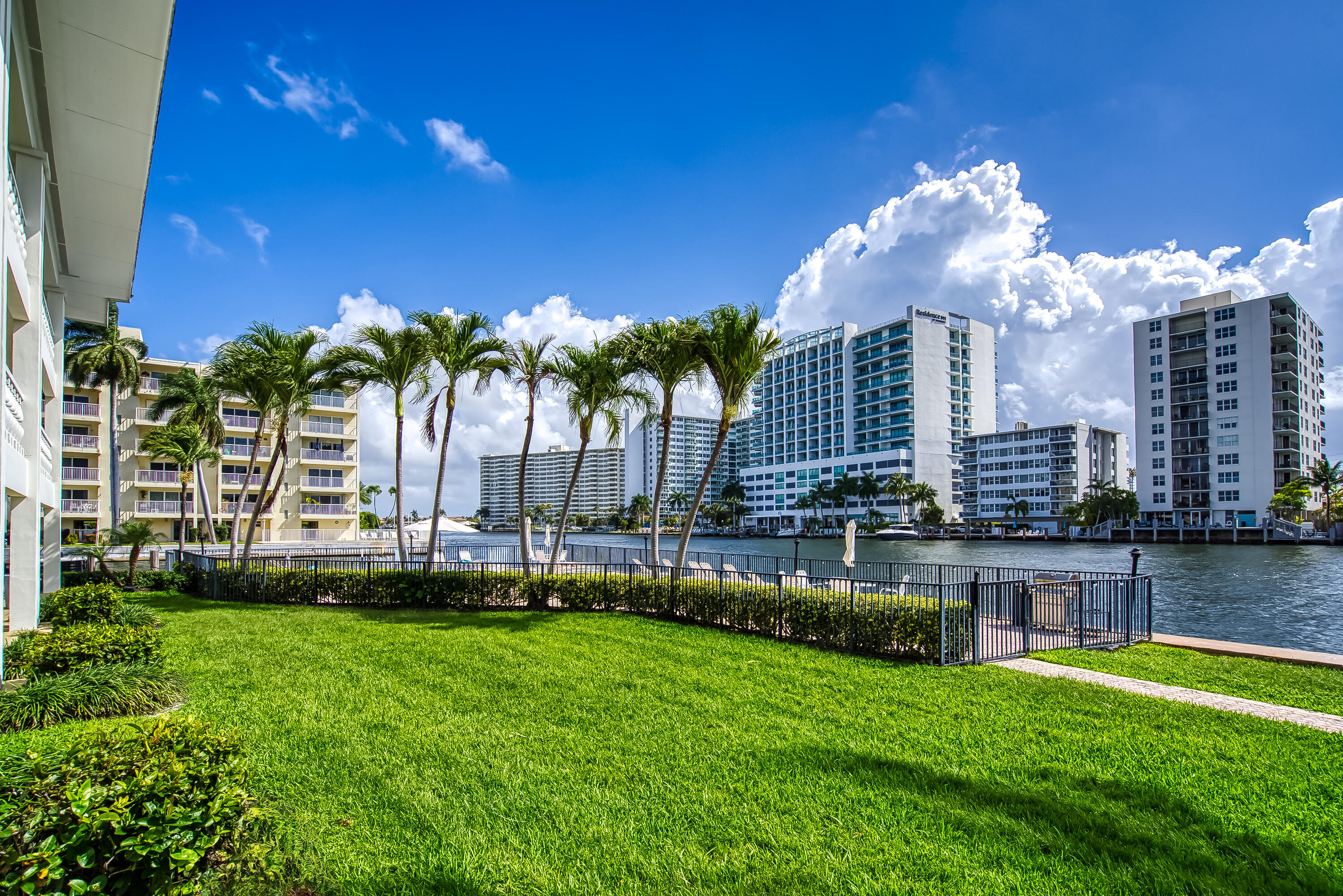 2895 NE 32ND #207, Fort Lauderdale FL 33306