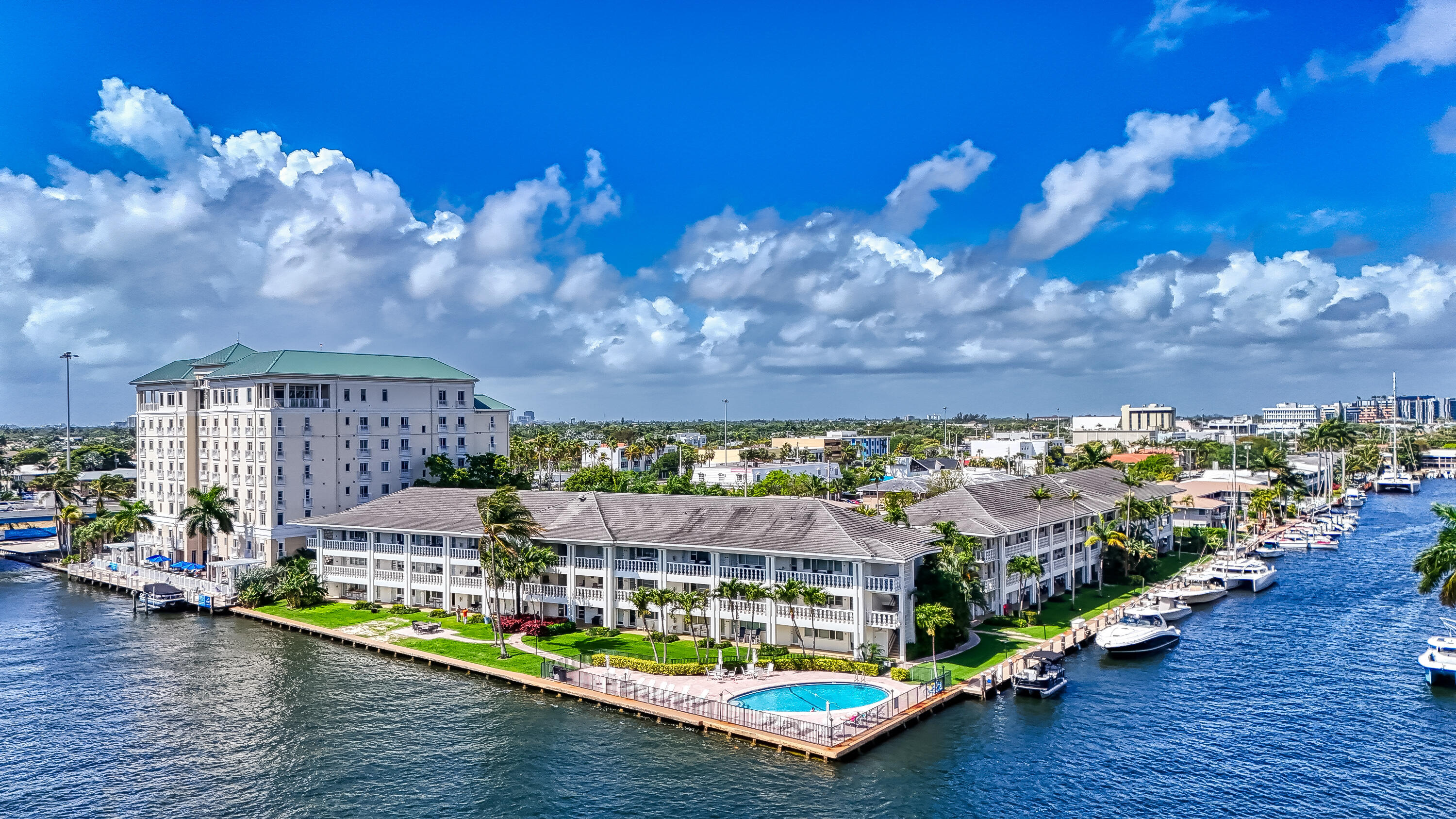 2895 NE 32ND #207, Fort Lauderdale FL 33306