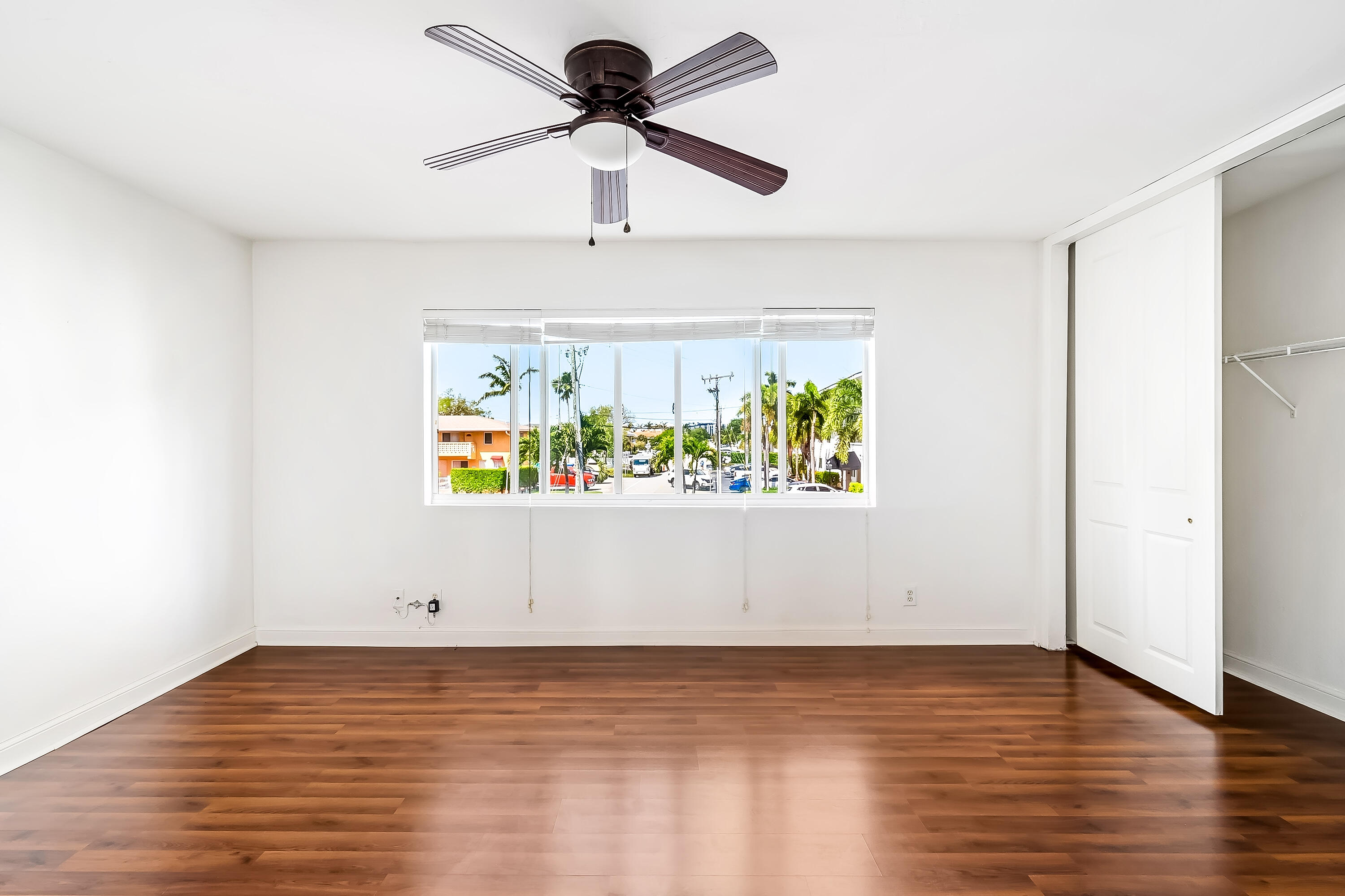 2895 NE 32ND #207, Fort Lauderdale FL 33306