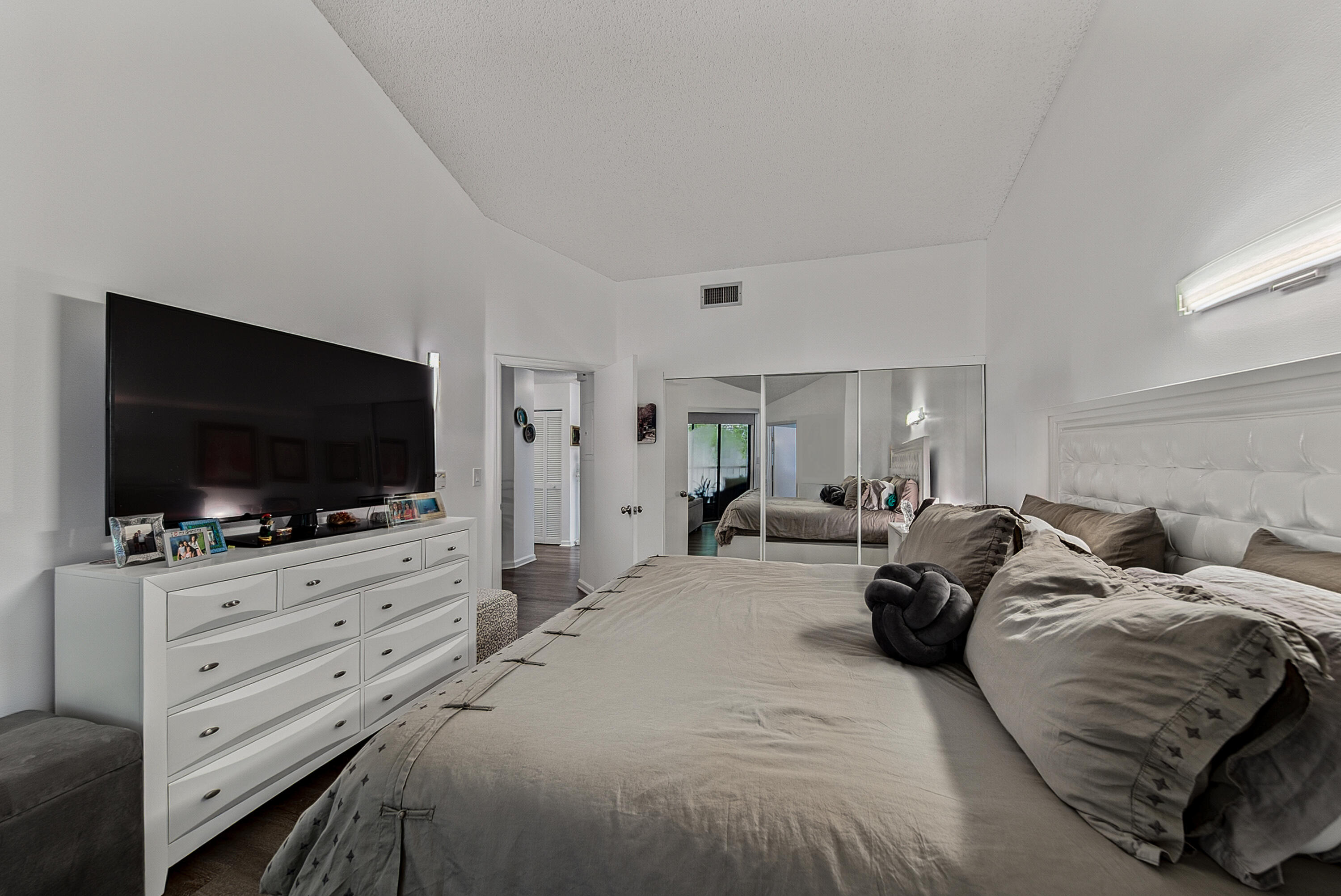 6674 Montego Bay #D, Boca Raton FL 33433