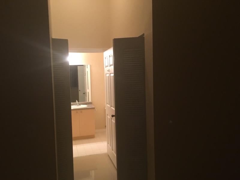 260 Crestwood #102, Royal Palm Beach FL 33411
