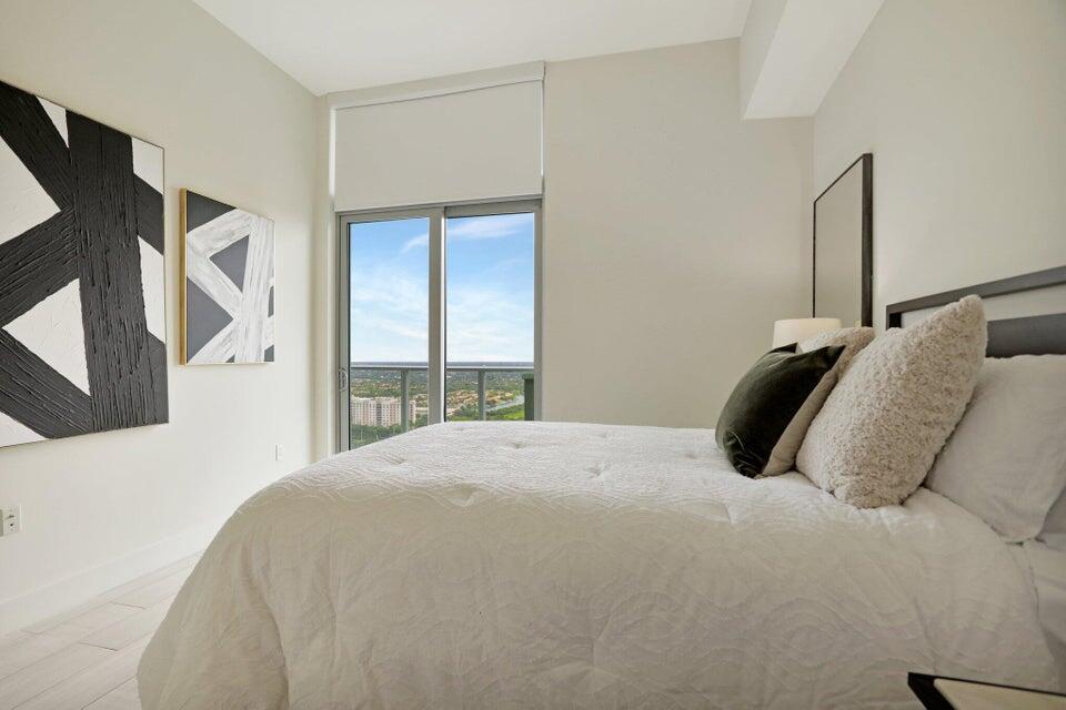 2000 METROPICA #2607, Sunrise FL 33323