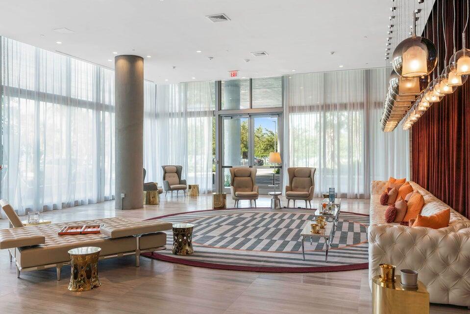 2000 METROPICA #2607, Sunrise FL 33323