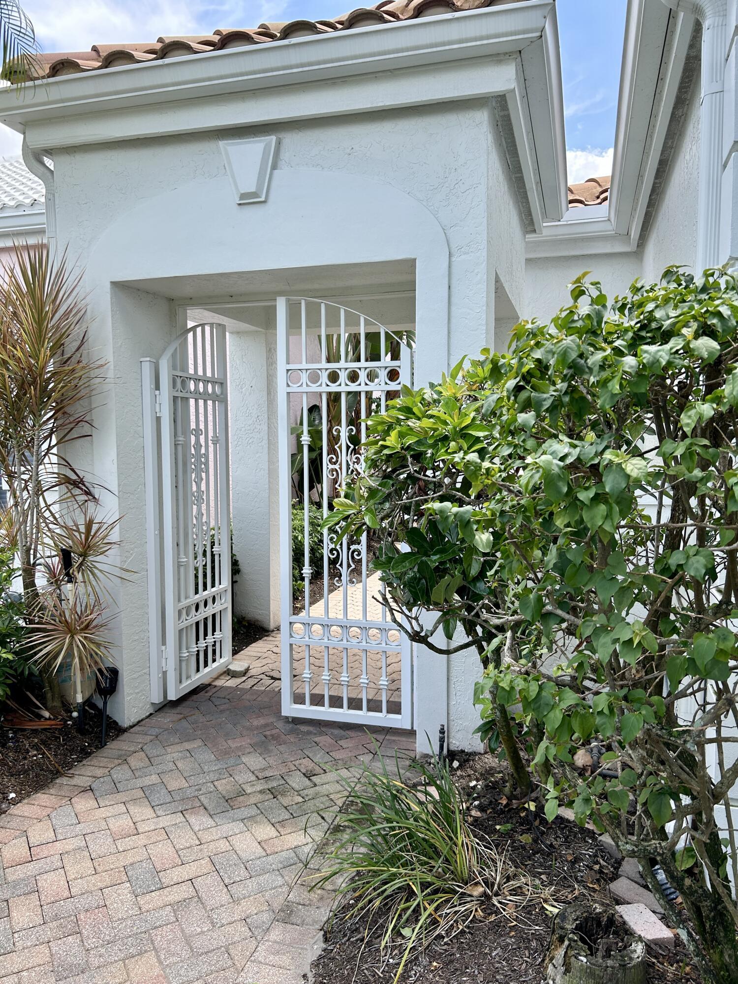 152 CORAL CAY, Palm Beach Gardens FL 33418